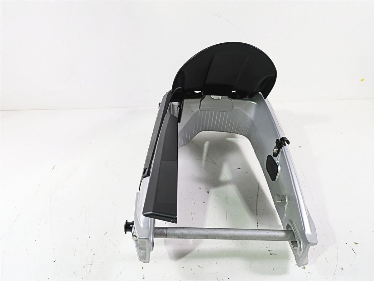 2021 Aprilia RS660 Rear Swingarm Swing Arm Fender Axle Set 2B007756 {{ shop.shopifyCountryName }} - Mototech271