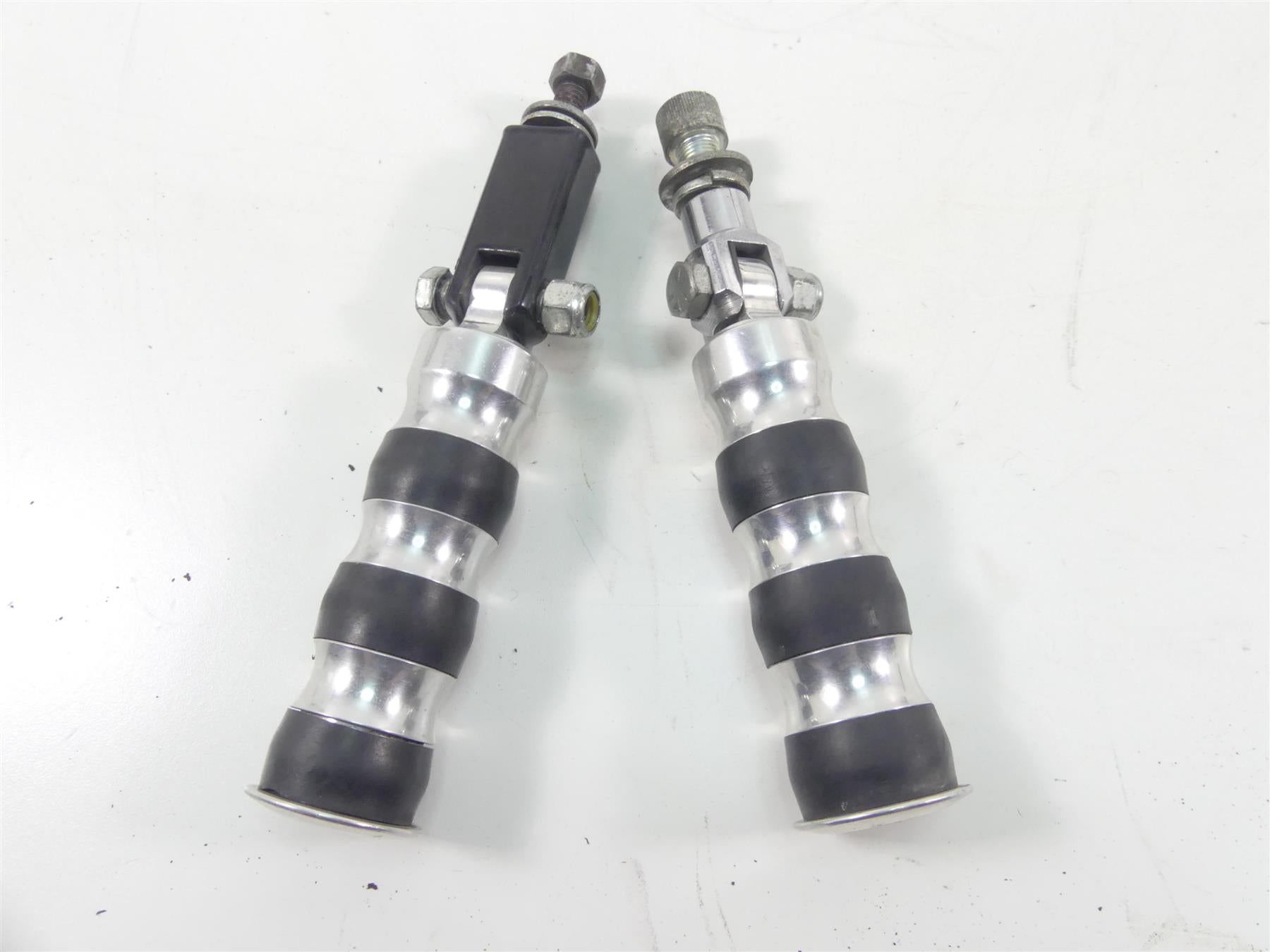 1999 Harley FXSTS Softail Springer Forward Control Foot peg Shift Brake Set {{ shop.shopifyCountryName }} - Mototech271