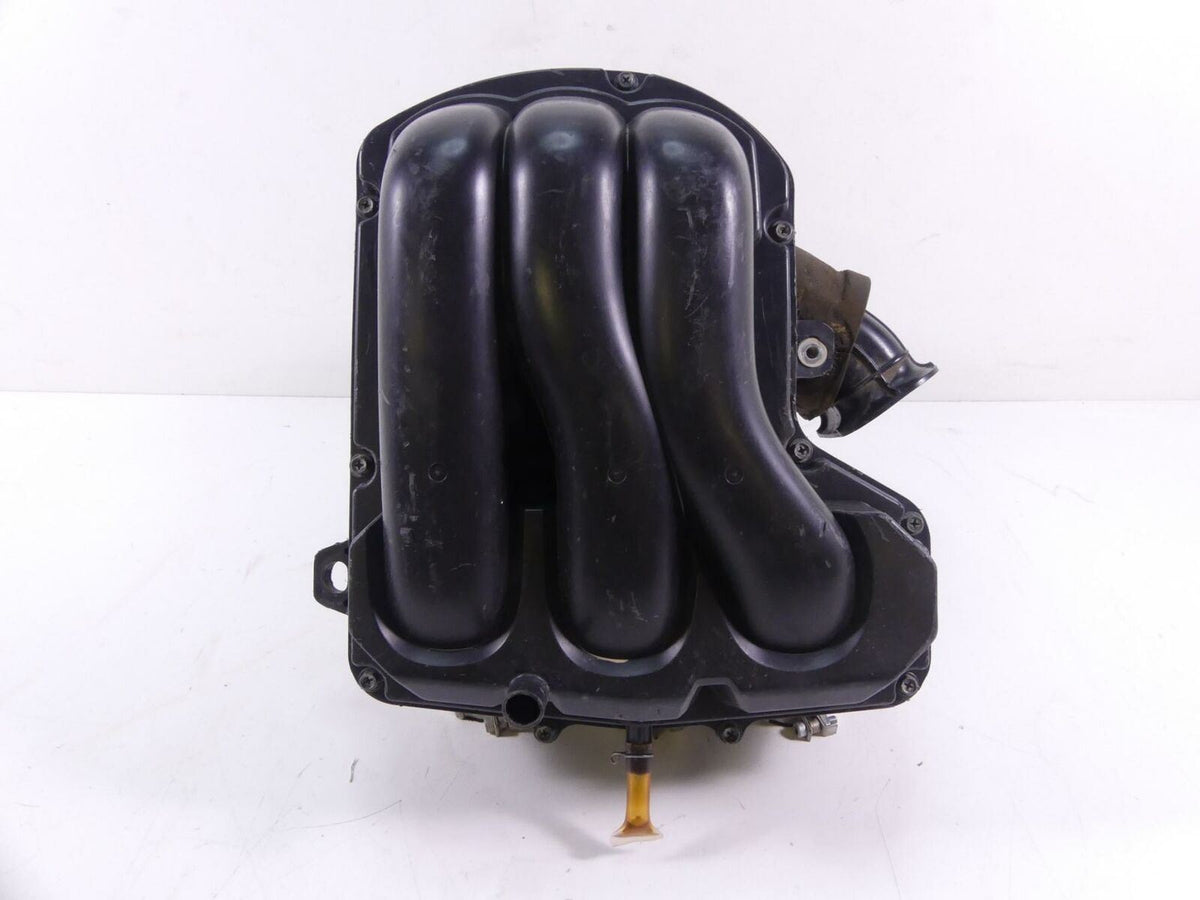 2016 Yamaha YXZ1000 R EPS SE Air Cleaner Breather Filter Housing 2HC-E4411-01-00 {{ shop.shopifyCountryName }} - Mototech271