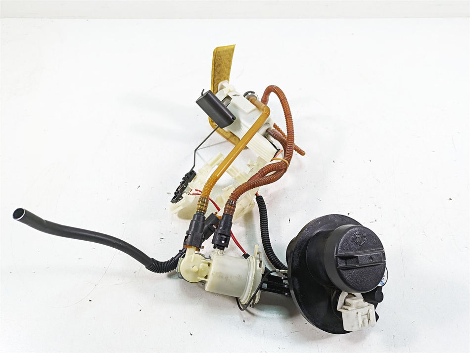2010 Harley Touring FLHTCU Electra Glide Fuel Gas Petrol Pump - Tested 75069-08A {{ shop.shopifyCountryName }} - Mototech271