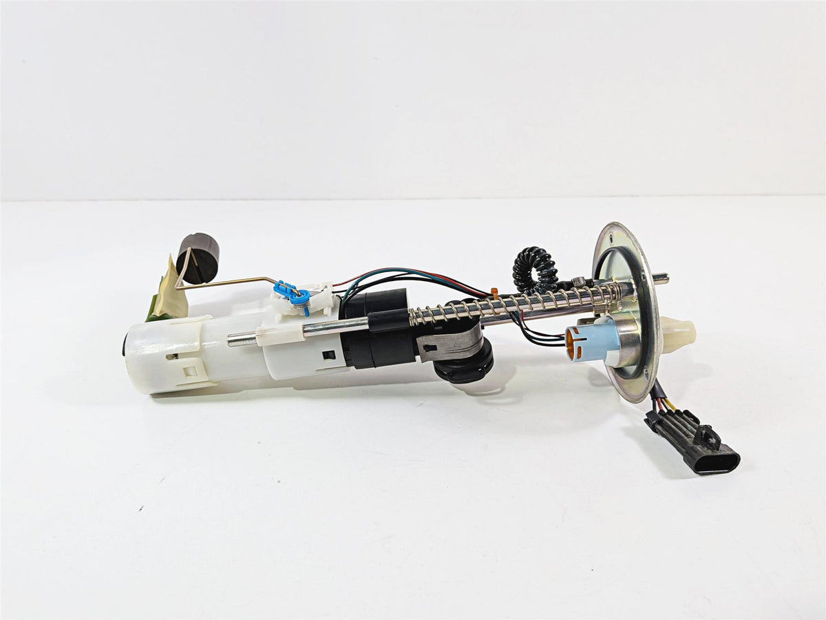 2013 Victory Vision Tour Fuel Gas Petrol Pump -Tested -Video 2521030 {{ shop.shopifyCountryName }} - Mototech271