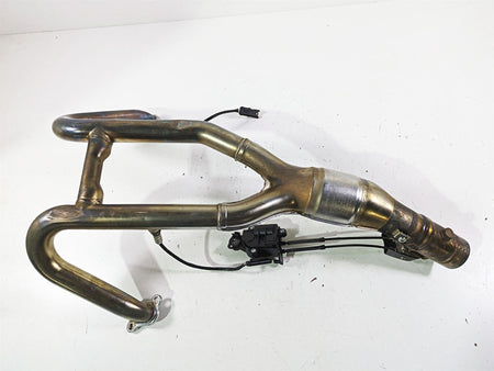 2014 BMW R1200 RT RTW K52 Oem Exhaust Header Manifold Pipe & Servo 18517712008 {{ shop.shopifyCountryName }} - Mototech271