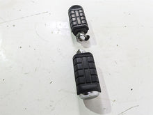 Load image into Gallery viewer, 2002 Honda V-Twin VTX1800 C Rear Passenger Footpeg Set 50680-MCH-000 | Mototech271
