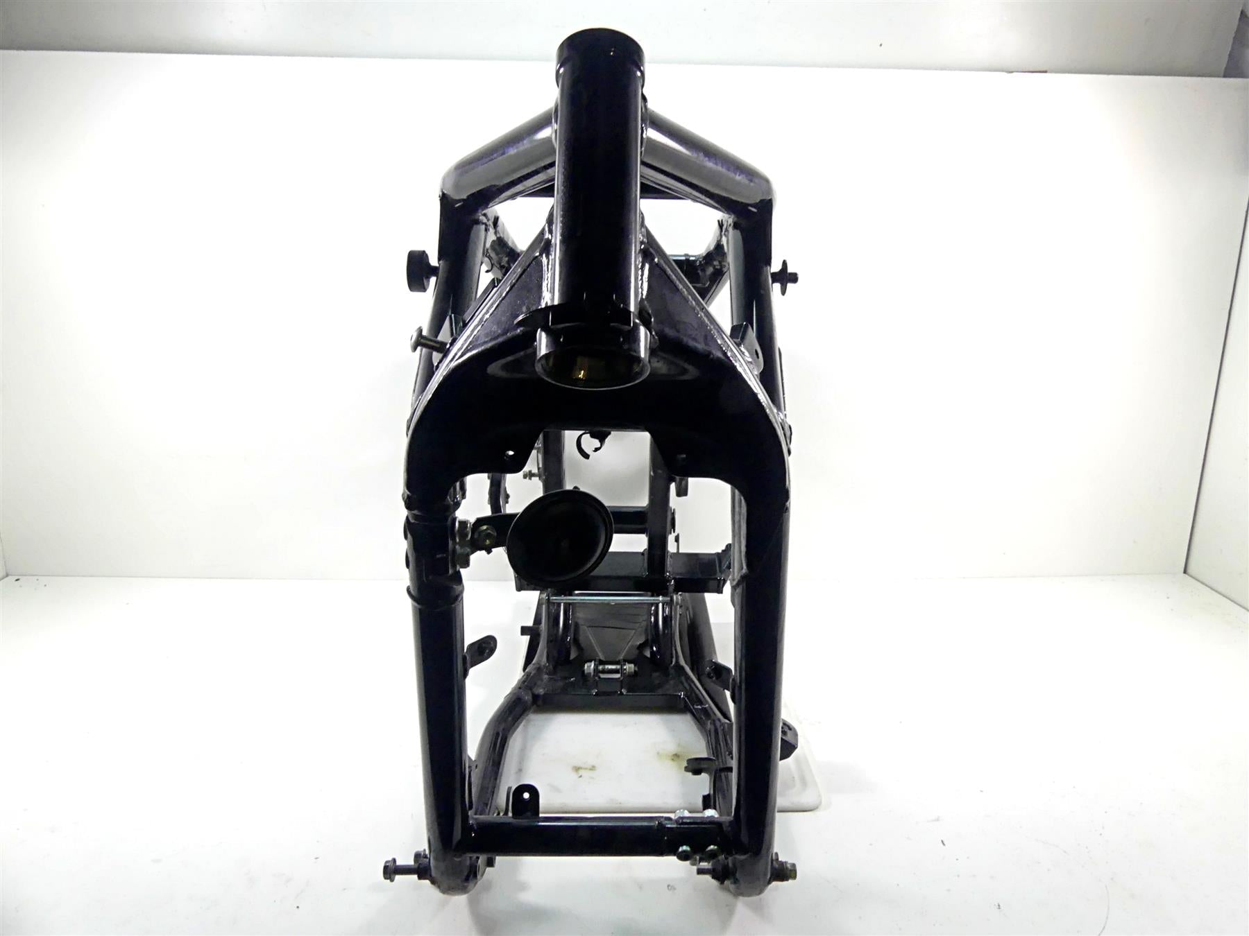 2008 Suzuki M109R VZR1800 Straight Main Frame Chassis With Arkansas Clean Title 41100-48G10-019 {{ shop.shopifyCountryName }} - Mototech271