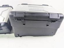 Load image into Gallery viewer, 2010 BMW R1200GS K25 Vario Case Saddlebag Set - No Locks 71607670828 71607692173
