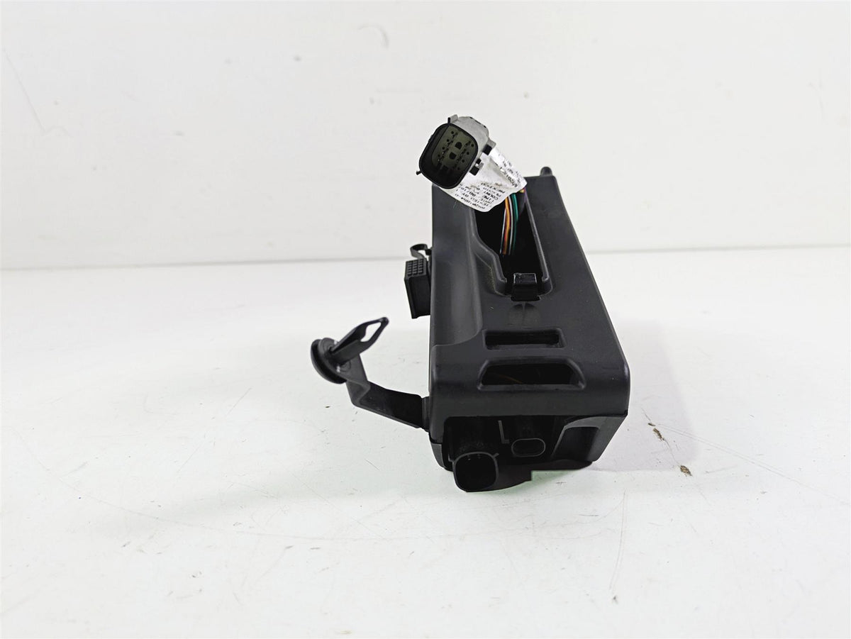 2022 Harley FXLRS Softail Low Rider Horn & Wiring Box USB Port 69201654 {{ shop.shopifyCountryName }} - Mototech271