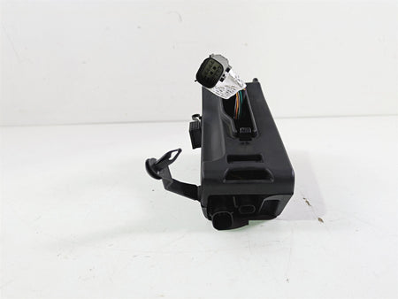 2022 Harley FXLRS Softail Low Rider Horn & Wiring Box USB Port 69201654 {{ shop.shopifyCountryName }} - Mototech271