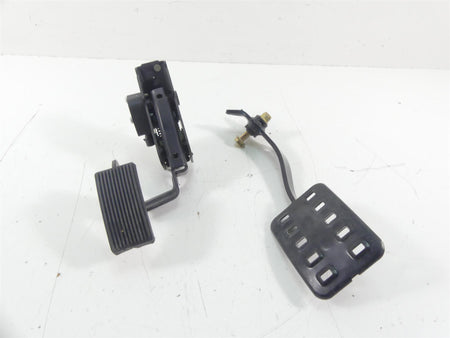 2020 Can-Am Commander 1000R XT Foot Accelerate Brake Pedal Set 707001166 {{ shop.shopifyCountryName }} - Mototech271