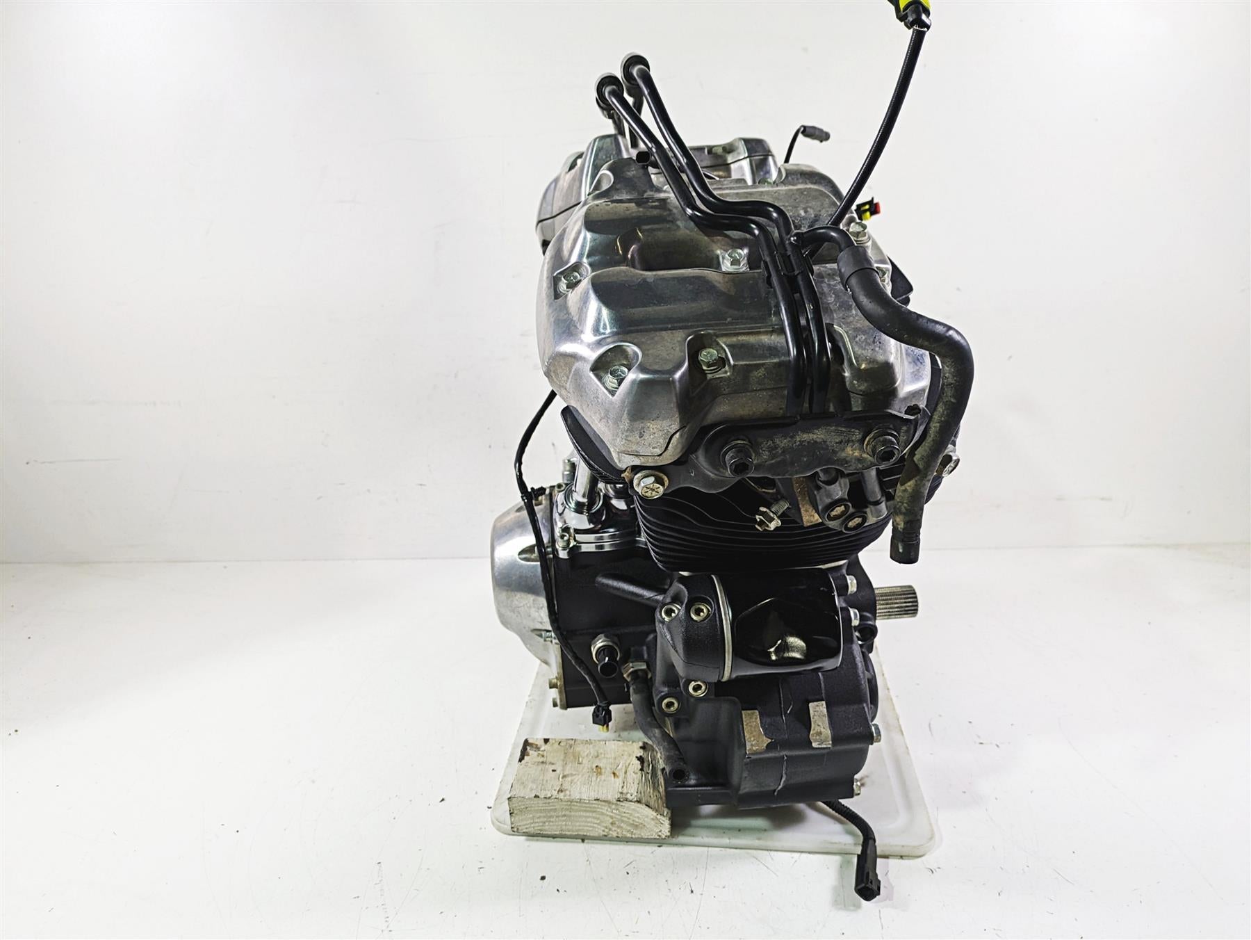 2021 Harley Softail FLSL Slim Running M8 107ci Engine Motor with 24K 16200646 {{ shop.shopifyCountryName }} - Mototech271