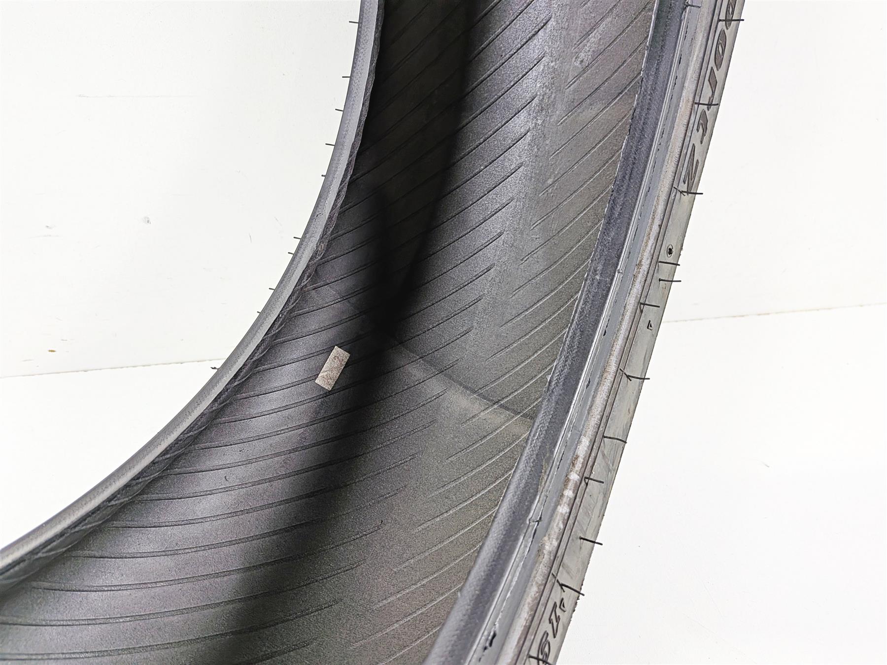 Used Motorcycle Rear Tire Dunlop Sportmax Roadsport 2 190/50R17 45238822 {{ shop.shopifyCountryName }} - Mototech271