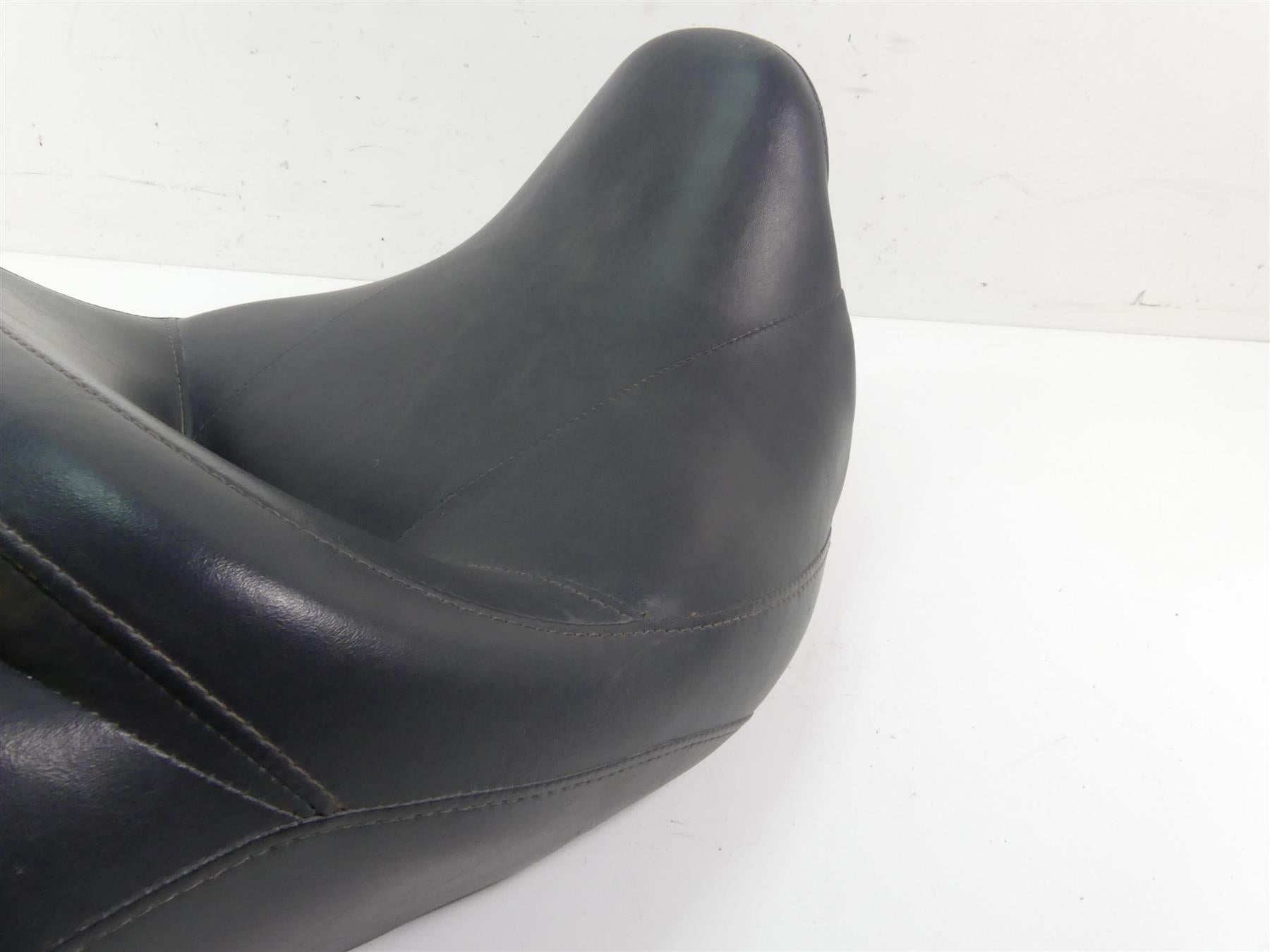 2014 Harley Touring FLHTK Electra Glide Duo Seat Saddle 52000033 {{ shop.shopifyCountryName }} - Mototech271