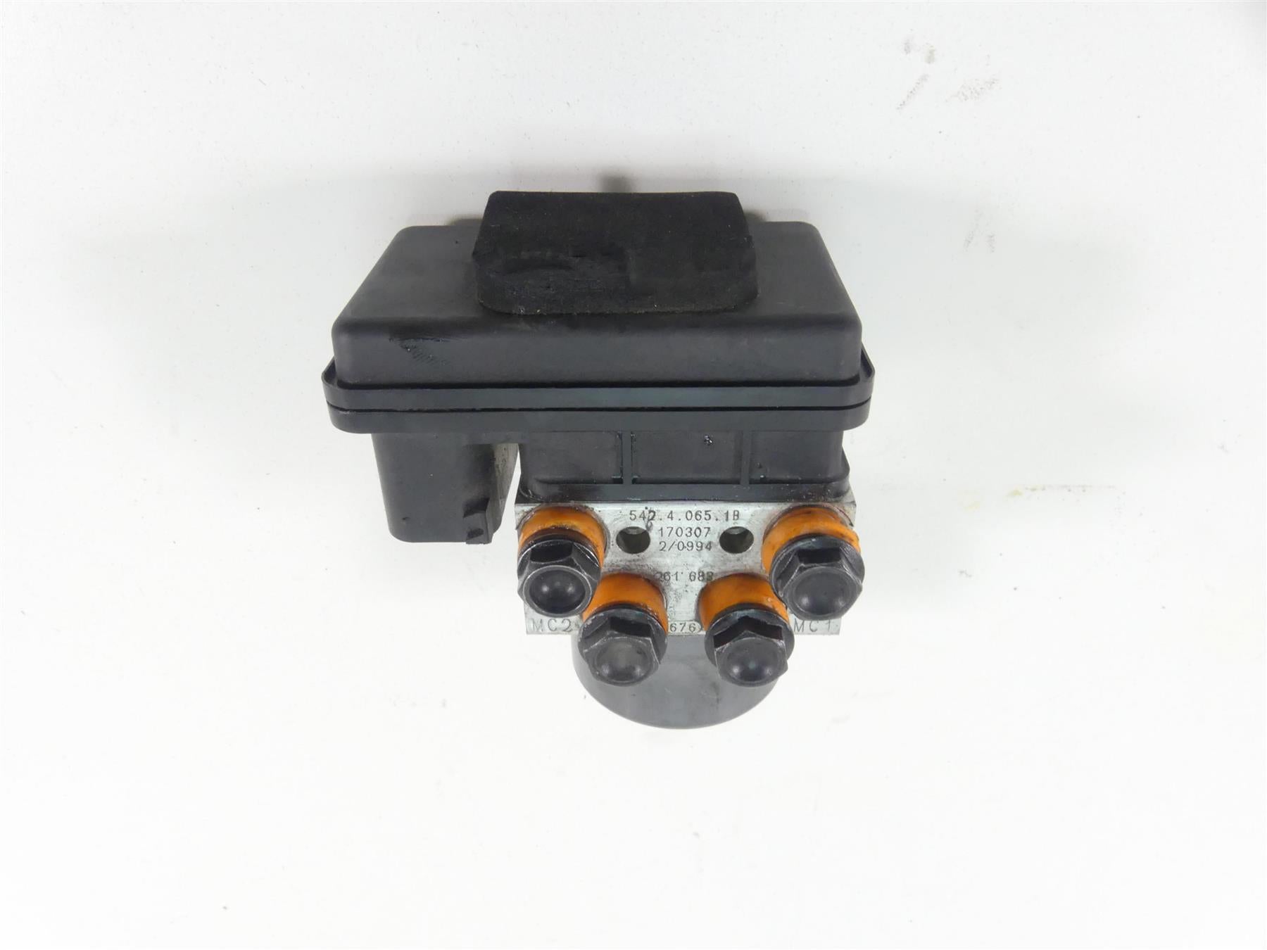 2017 Ducati 939 S Supersport Abs Brake Pump Unit Module 54240661B 54240651B | Mototech271