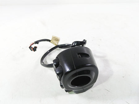 2017 Harley Touring FLTRXS Road Glide Right Hand Control Switch 71500129C {{ shop.shopifyCountryName }} - Mototech271