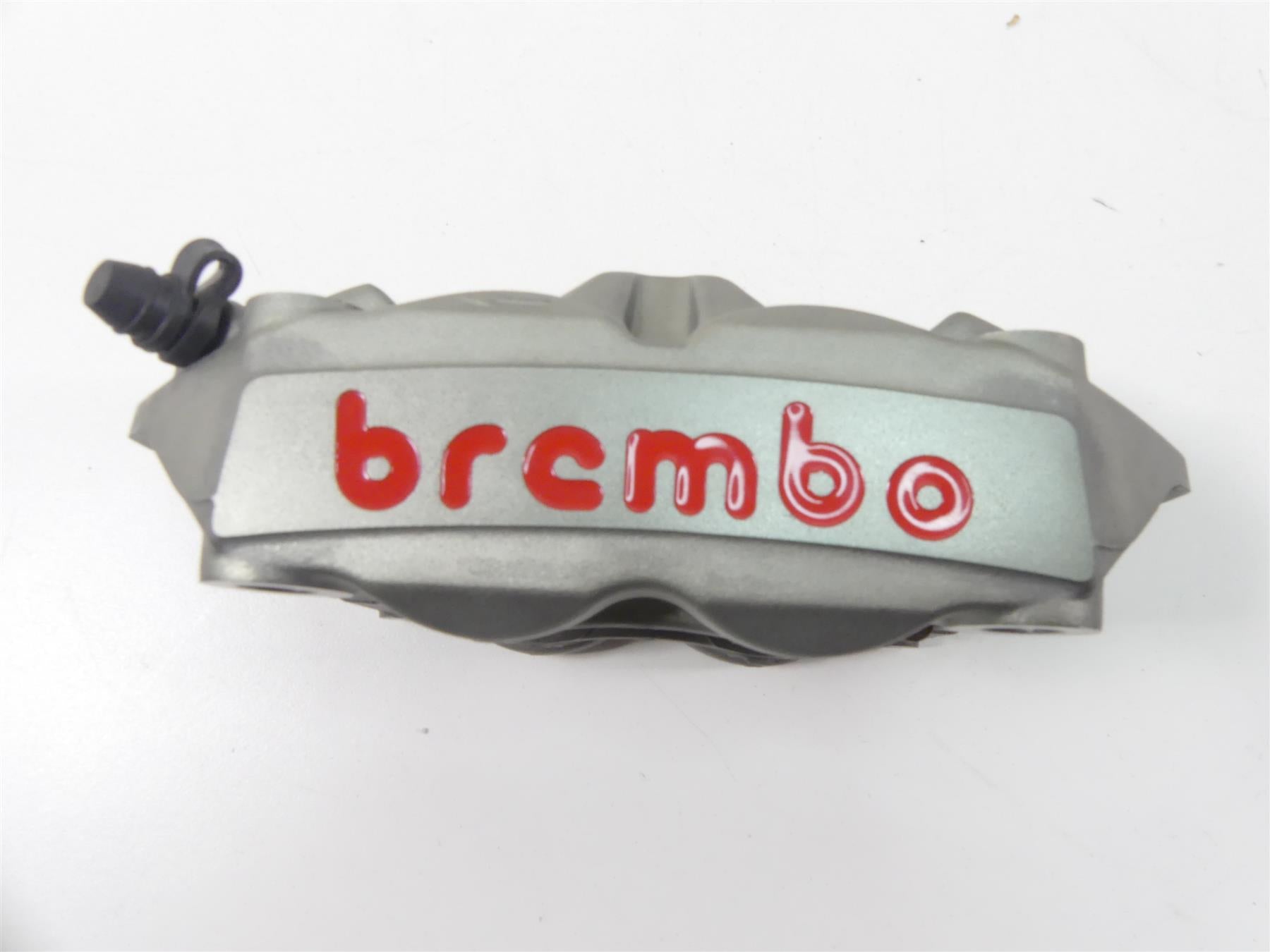 2020 Triumph Speed Triple RS 1050 Front Brembo M4 Brake Caliper Set 100mm T2023540 {{ shop.shopifyCountryName }} - Mototech271