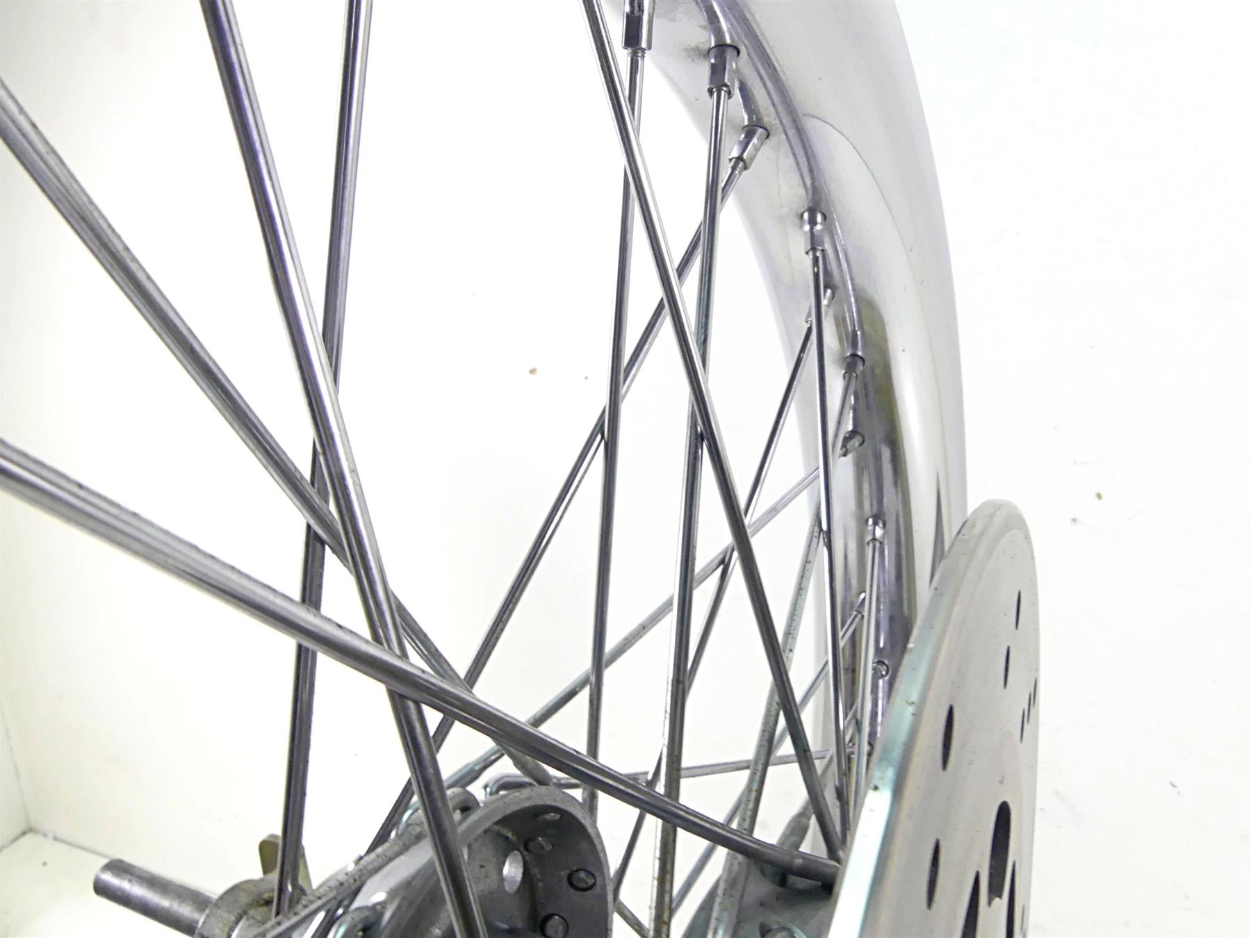2006 Harley Softail FXSTSI Springer 21x2.15 Profiled Front Wheel Rim 44607-05A {{ shop.shopifyCountryName }} - Mototech271