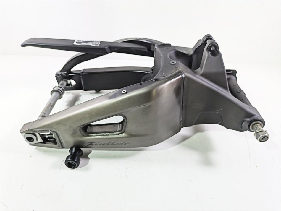 2017 Honda CBR600RR Straight Rear Swing Arm Swingarm & Axle 52200-MFJ-A40 {{ shop.shopifyCountryName }} - Mototech271