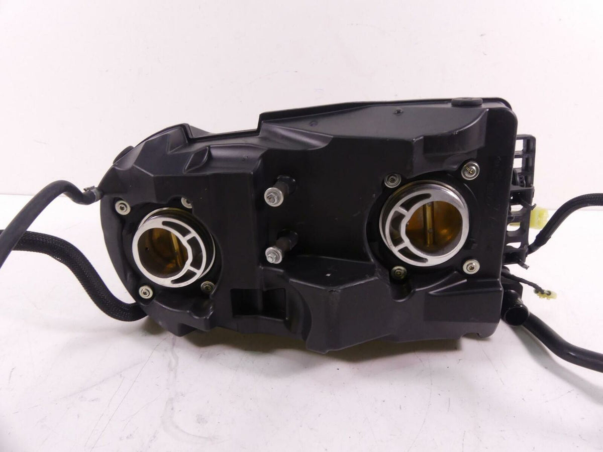 2019 Ducati Supersport 939 S Throttle Body Air Box Filter Breather 28240932A {{ shop.shopifyCountryName }} - Mototech271