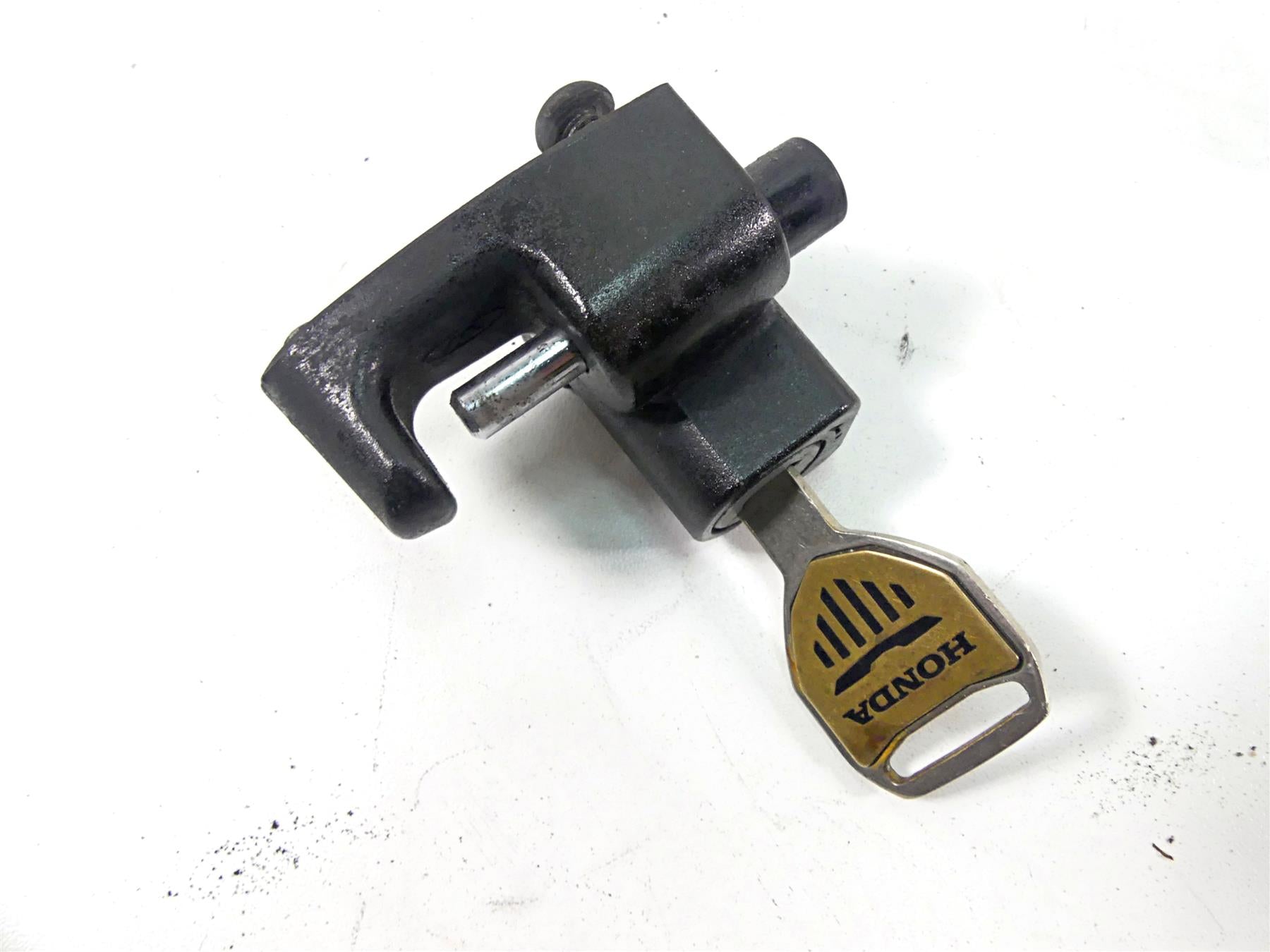 2007 Honda VTX1800 T2 Ignition Switch Key Lock Set 35010-MCV-A20 {{ shop.shopifyCountryName }} - Mototech271