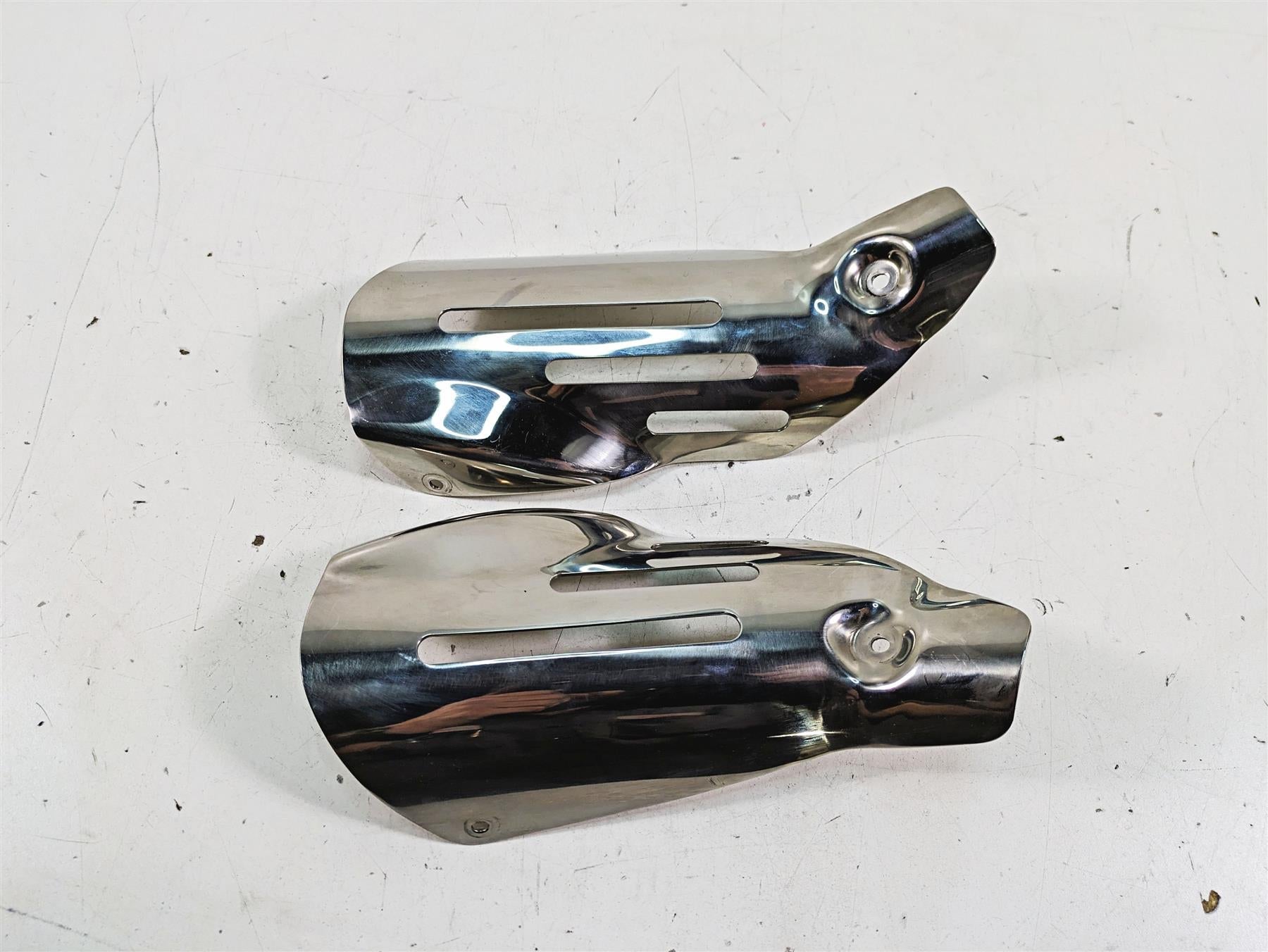 2014 Moto Guzzi California 1400 T Intake Chrome Cover Fairing Cowl Set B063158 {{ shop.shopifyCountryName }} - Mototech271