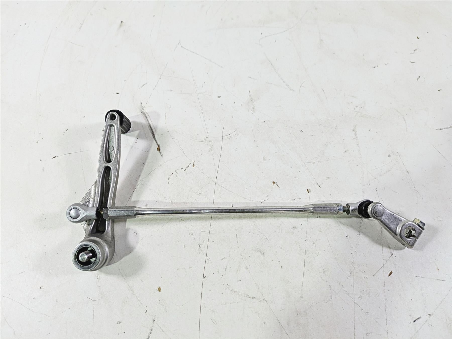 2008 Honda CBR1000RR SC59 Gear Shift Lever Shifter Pedal & Linkage 24720-MFL-000 {{ shop.shopifyCountryName }} - Mototech271