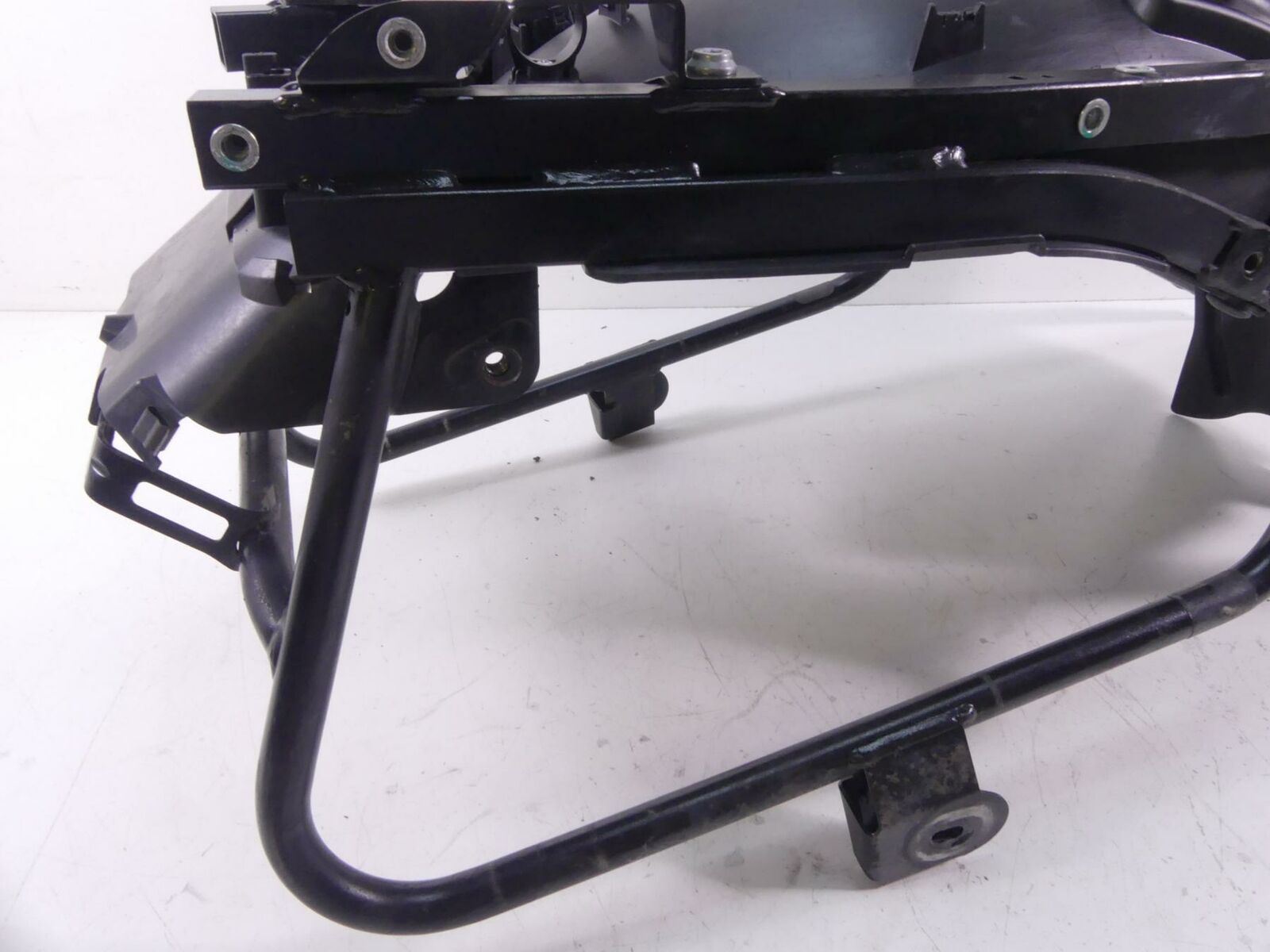 2018 BMW K1600 Bagger Rear Subframe Sub Frame Inner Fender Set 46518552913 {{ shop.shopifyCountryName }} - Mototech271