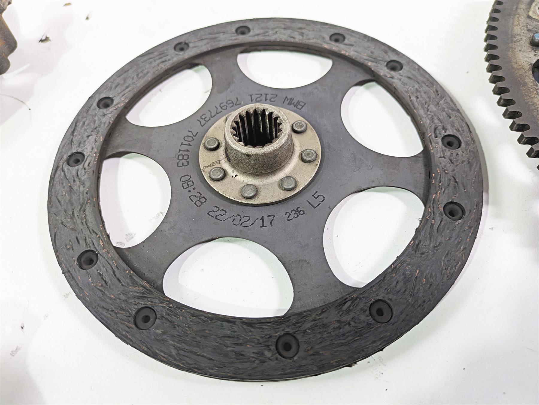 2018 BMW R nineT Urban GS K33 Clutch Pressure Plates Friction Discs 21217697737 {{ shop.shopifyCountryName }} - Mototech271