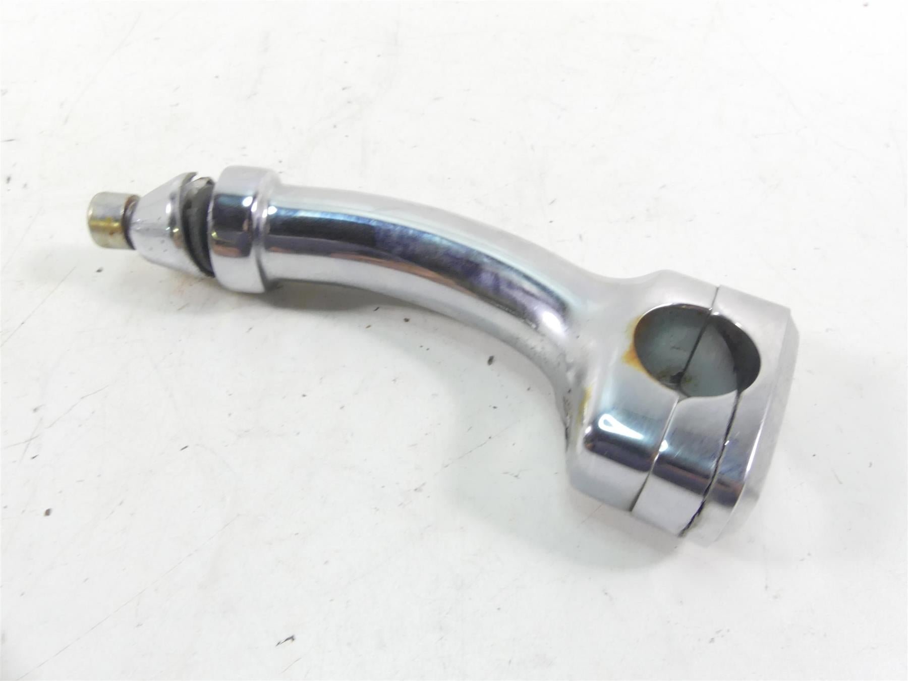 2002 Harley Softail FXSTDI Deuce Handlebar Handle Bar Riser Holder Set 56135-00A {{ shop.shopifyCountryName }} - Mototech271