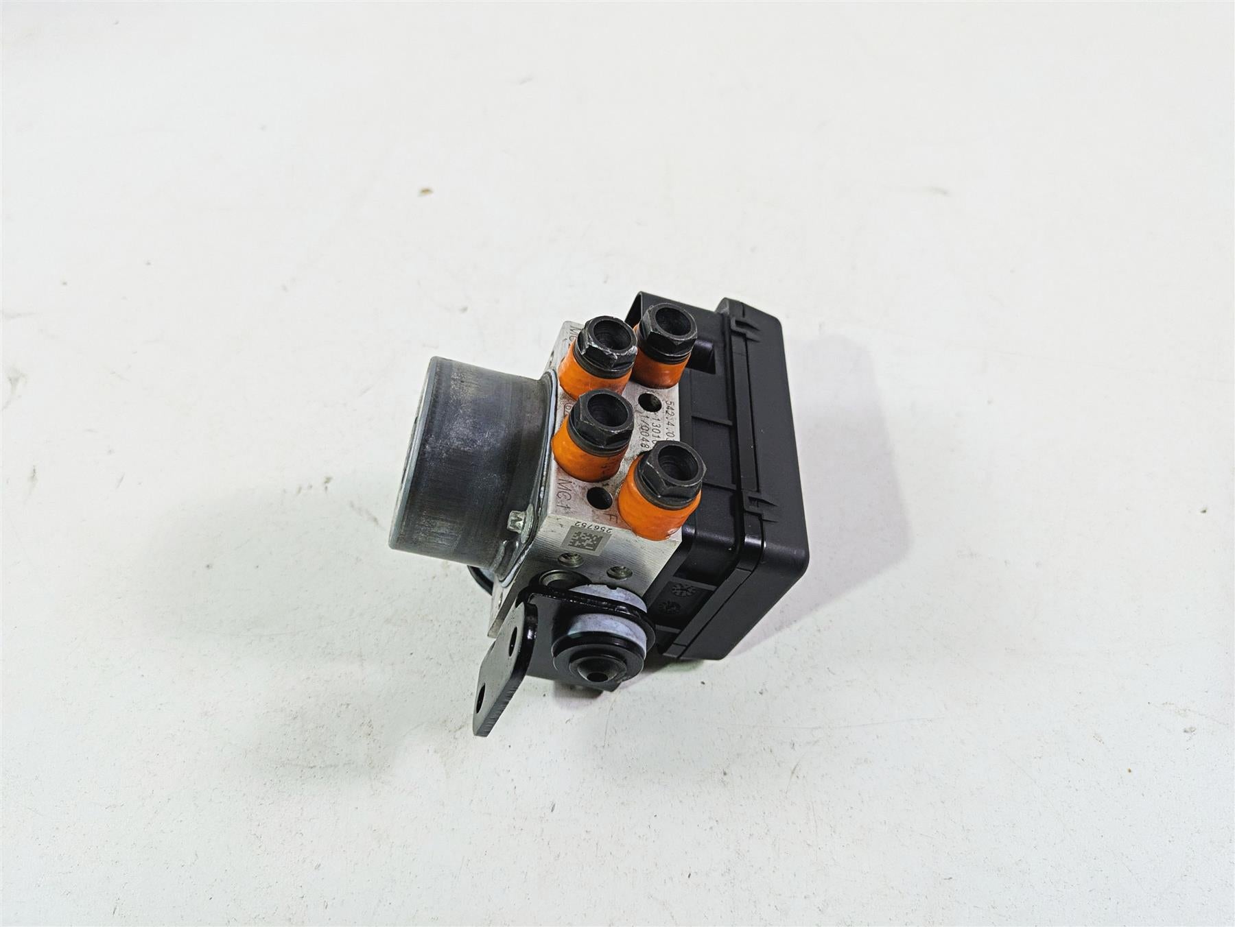 2013 Ducati Hypermotard 821 SP Abs Brake Pump Module 54240402A 54240331B {{ shop.shopifyCountryName }} - Mototech271