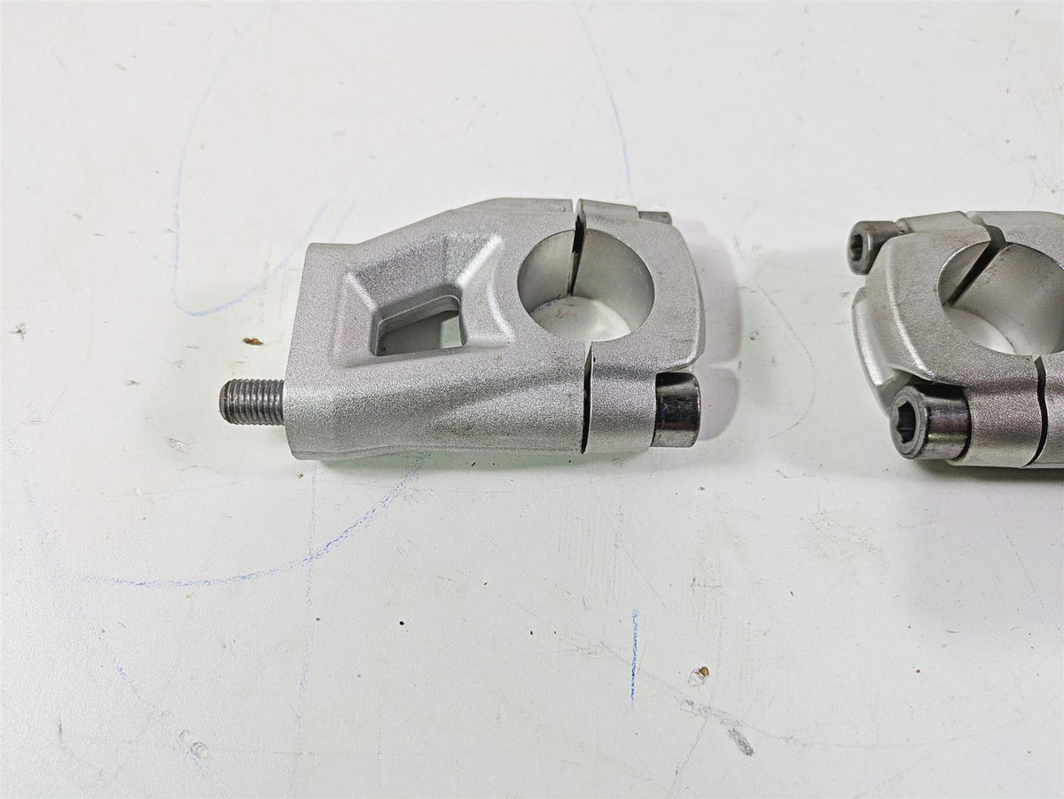 2013 Triumph Tiger 1215 Explorer Upper Lower Handlebar Riser Set T2040813 {{ shop.shopifyCountryName }} - Mototech271