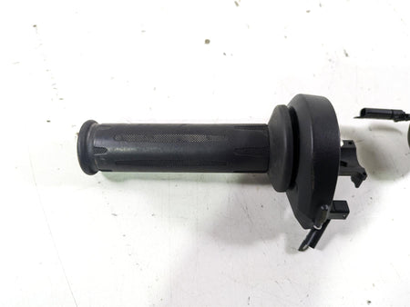 2022 BMW R1250 RT K052 Left Right Heated Hand Grip Set 61318549455 61318552124 {{ shop.shopifyCountryName }} - Mototech271
