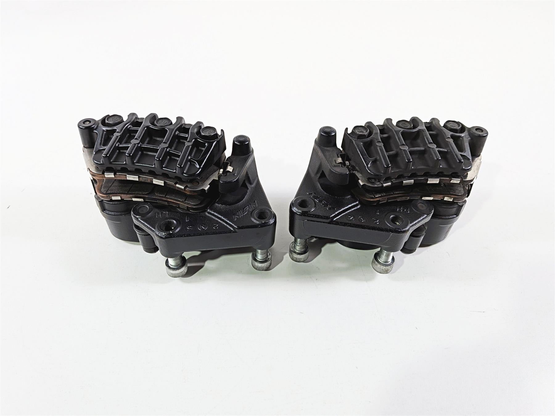2013 Victory Vision Tour Nice Nissin Front Black Brake Calipers 1911510 1911511 {{ shop.shopifyCountryName }} - Mototech271