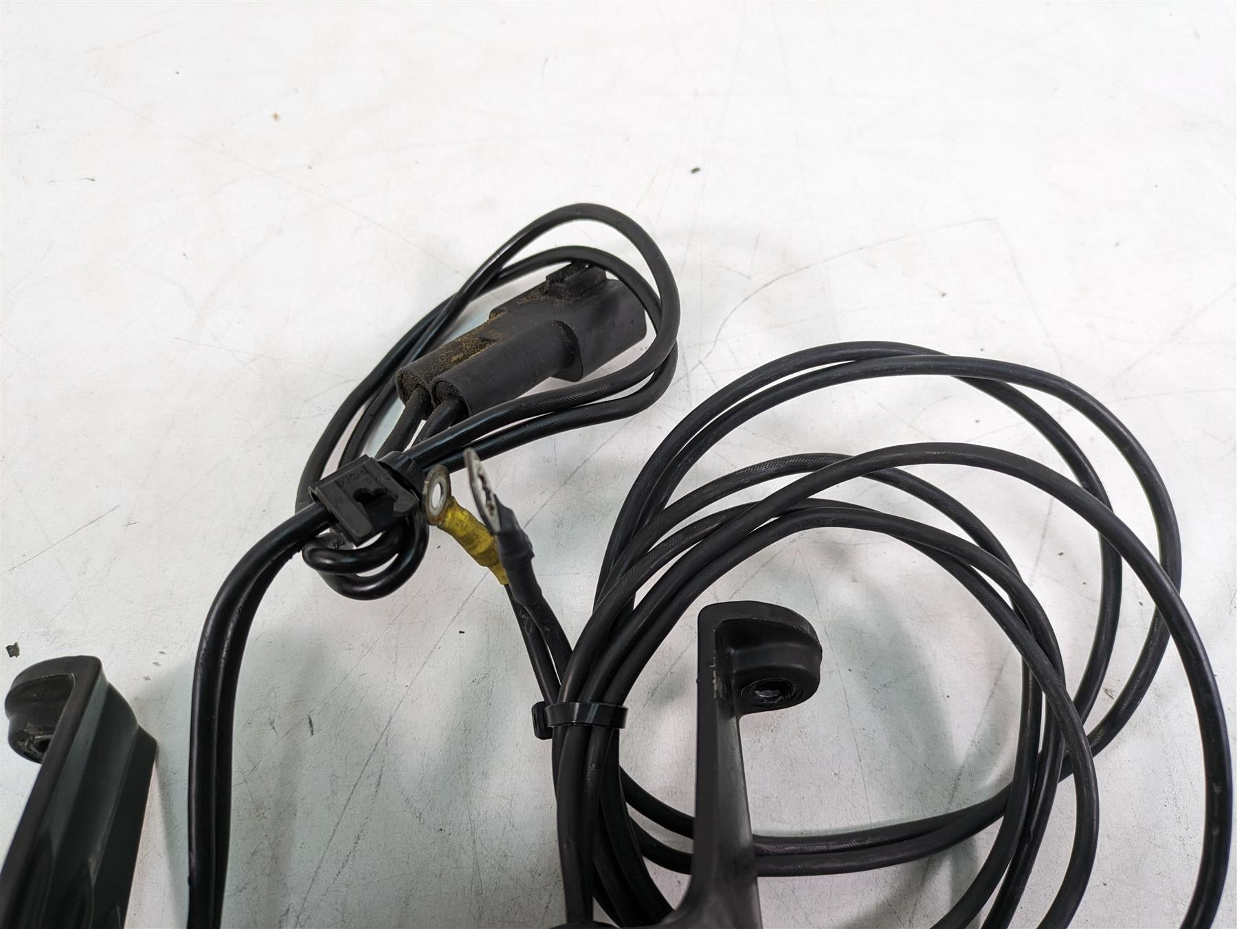 1999 Harley Touring FLHTC Electra Glide Rectifier Voltage Regulator 74505-97 {{ shop.shopifyCountryName }} - Mototech271