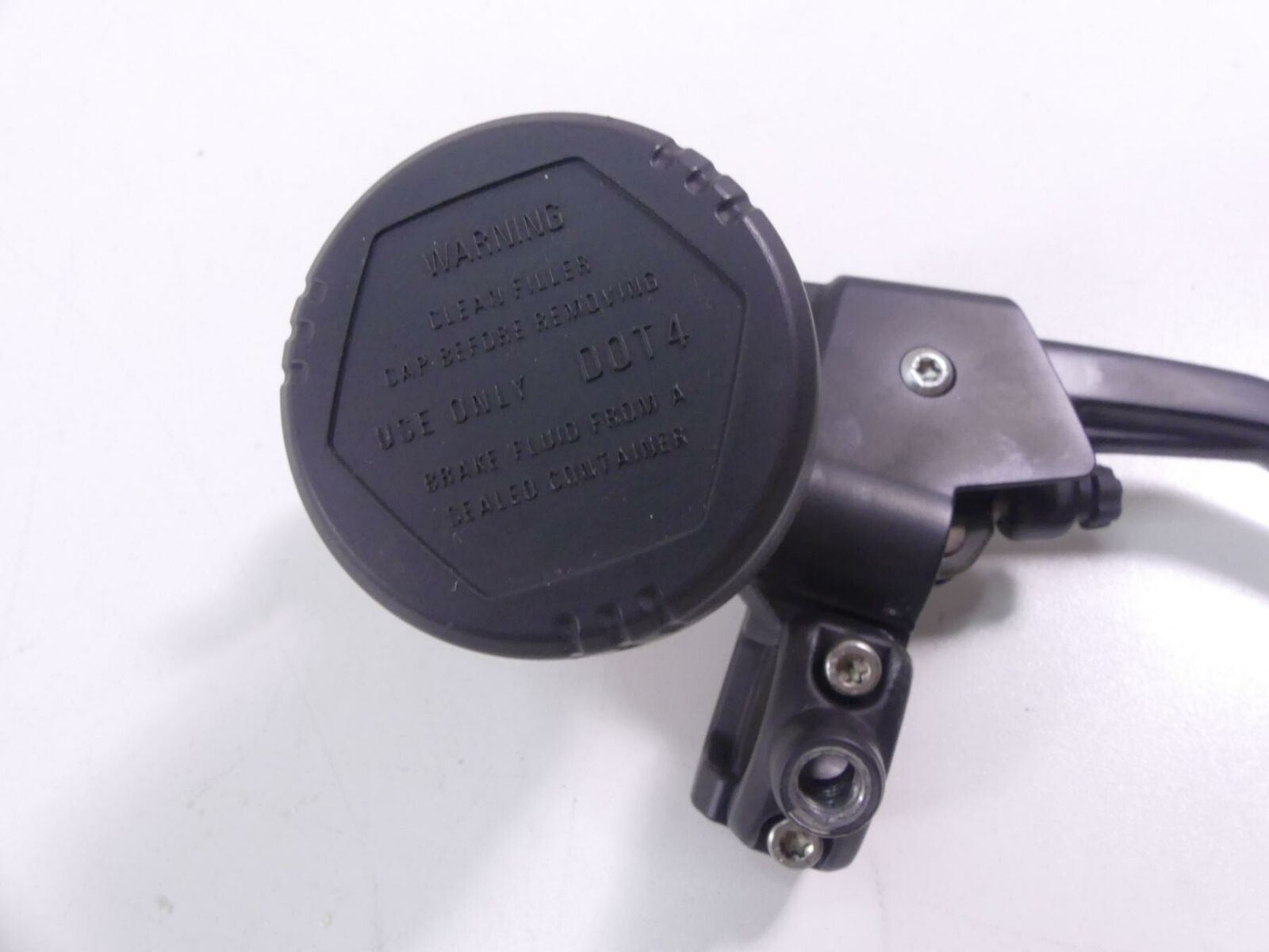 2008 BMW R1200R K27 Front Brake Master Cylinder + Lever 16mm 32727727032 {{ shop.shopifyCountryName }} - Mototech271
