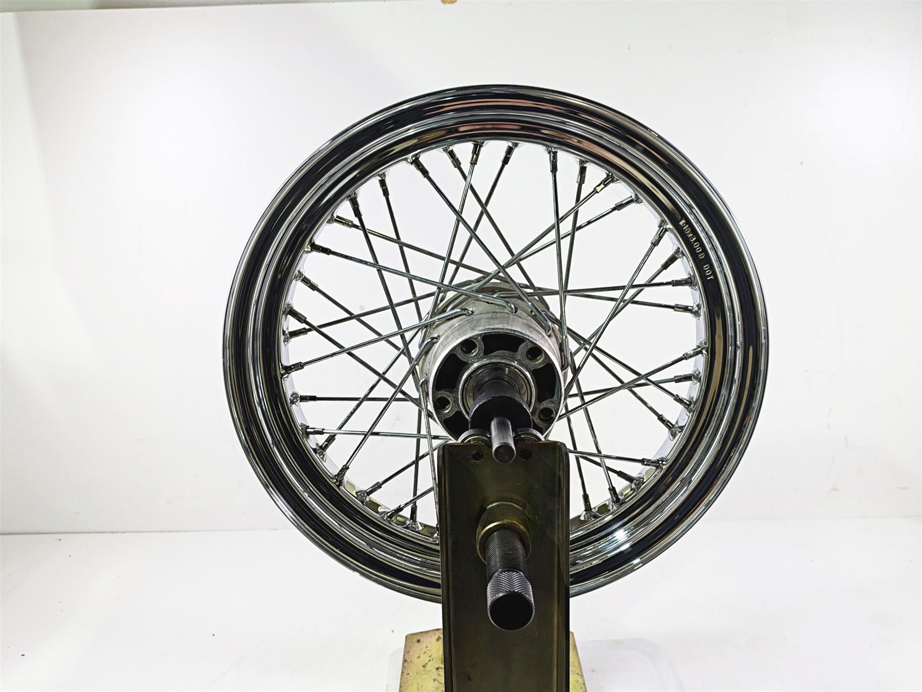 2020 Harley Softail FXST Standard 16x3 Rear Wheel Rim Spoke 40700-08A {{ shop.shopifyCountryName }} - Mototech271