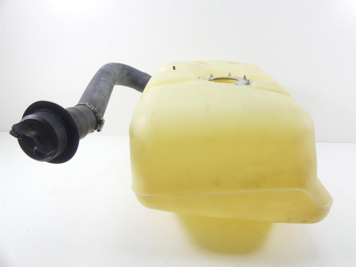 2015 Yamaha Waverunner Cruiser VX1100 Plastic Fuel Gas Petrol Tank F2S-U7711-02 {{ shop.shopifyCountryName }} - Mototech271