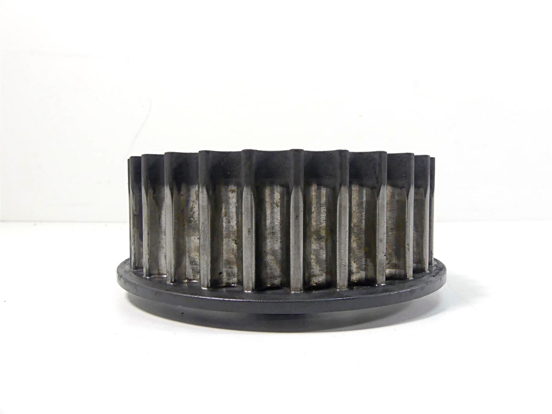 2013 Harley VRSCF Muscle Vrod Main Belt Drive Sprocket Pulley 28T 40656-06B {{ shop.shopifyCountryName }} - Mototech271