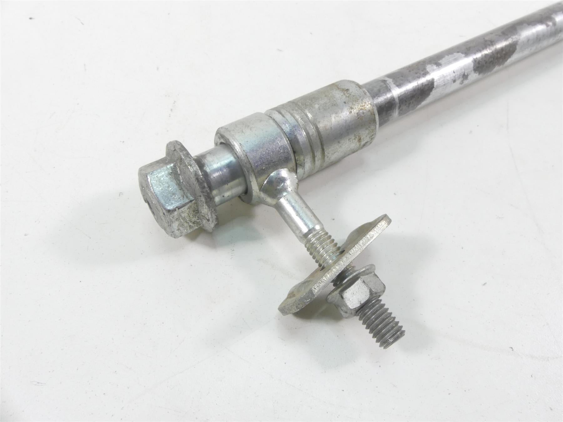 2001 Harley Touring FLHRCI Road King Rear Axle Wheel Spindle 3/4" 41110-89 {{ shop.shopifyCountryName }} - Mototech271