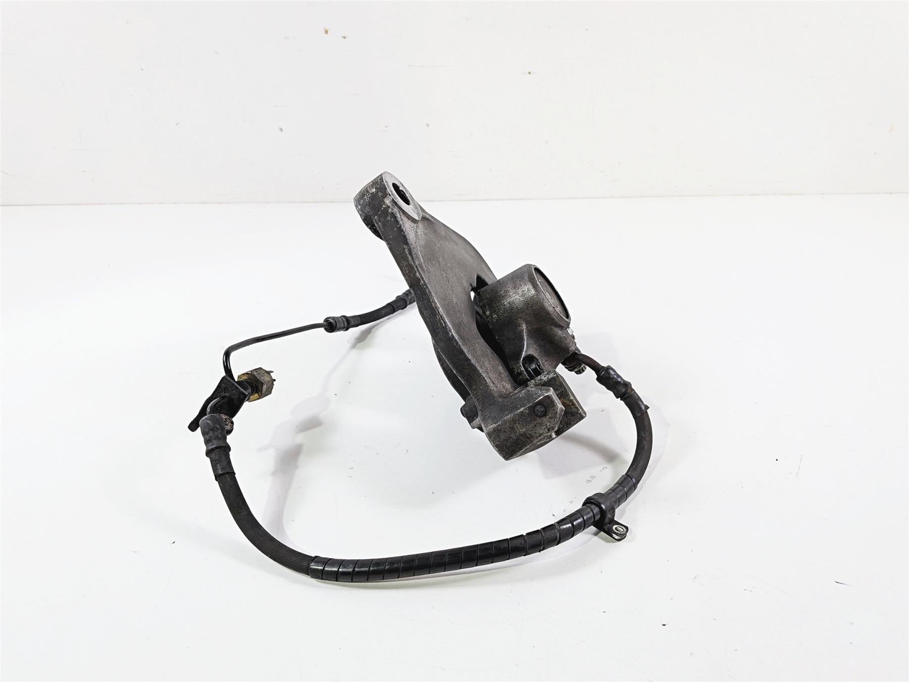 1993 Harley Touring FLHTCU Electra Glide Rear Brake Caliper & Bracket 44050-87 {{ shop.shopifyCountryName }} - Mototech271