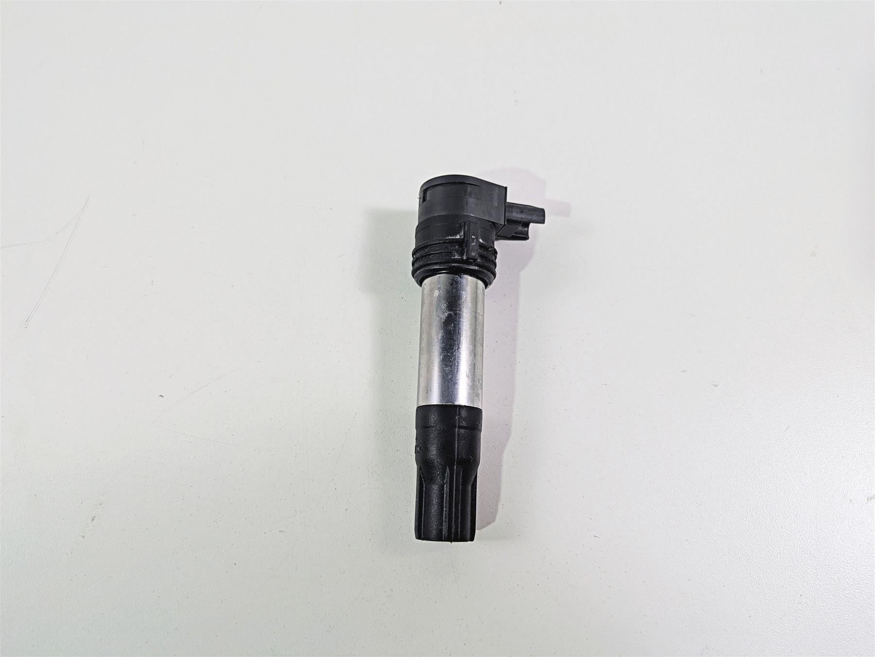 2016 BMW R1200RT K52 Eldor Ignition Coil Stick Coil 12138526677