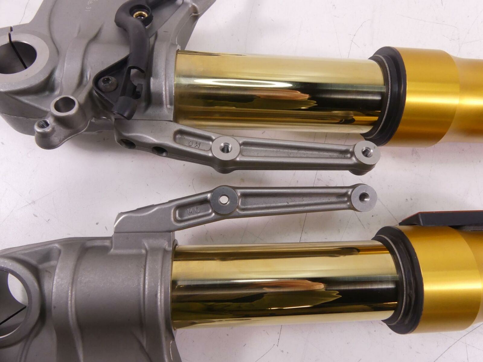 2019 Ducati Supersport 939 S Straight Front Ohlins Forks Set 34520881A 34420881A {{ shop.shopifyCountryName }} - Mototech271