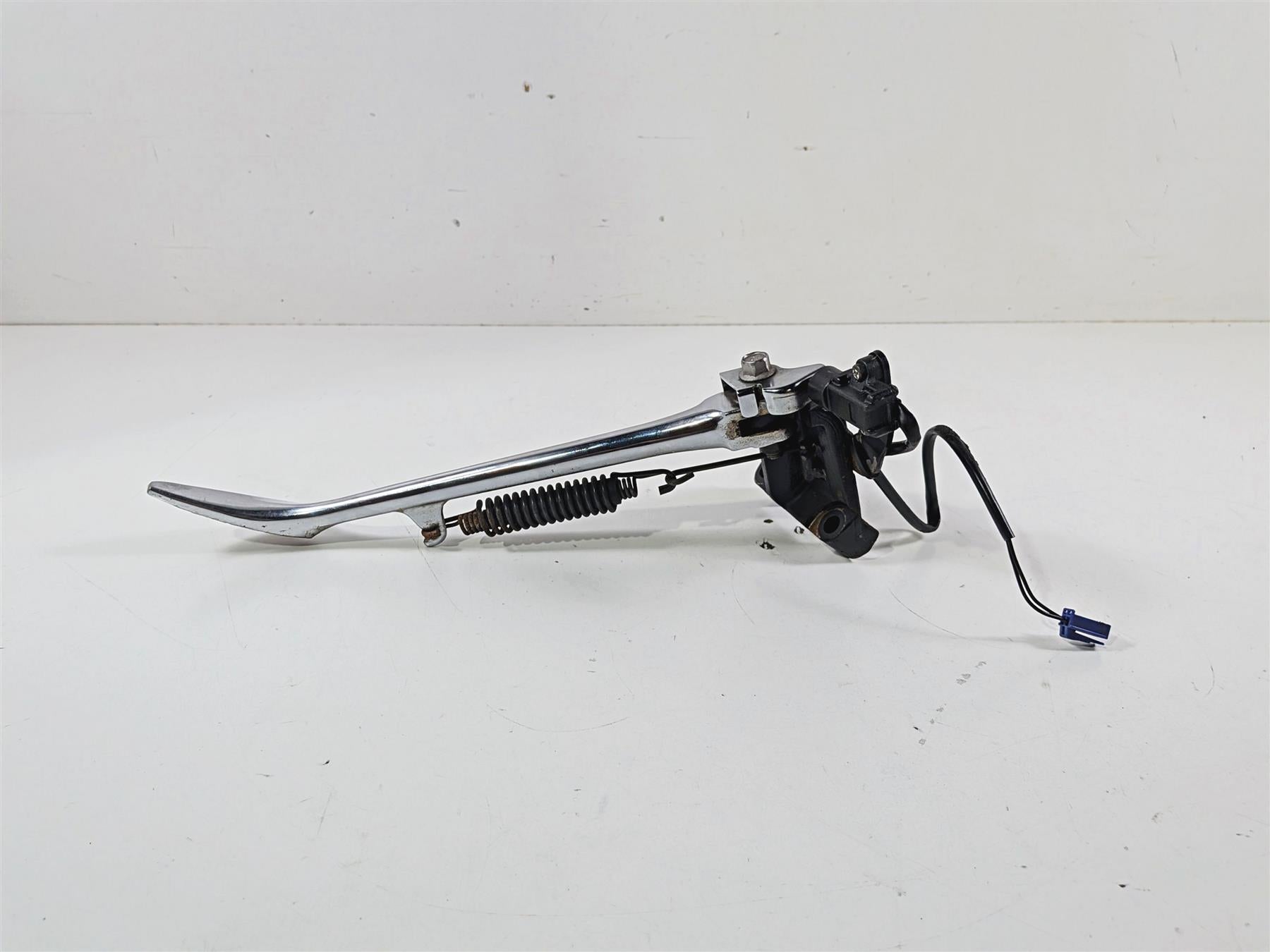 2007 Yamaha XVS1100 V-Star Custom Side Stand Kickstand & Switch 4KU-27311-13 {{ shop.shopifyCountryName }} - Mototech271