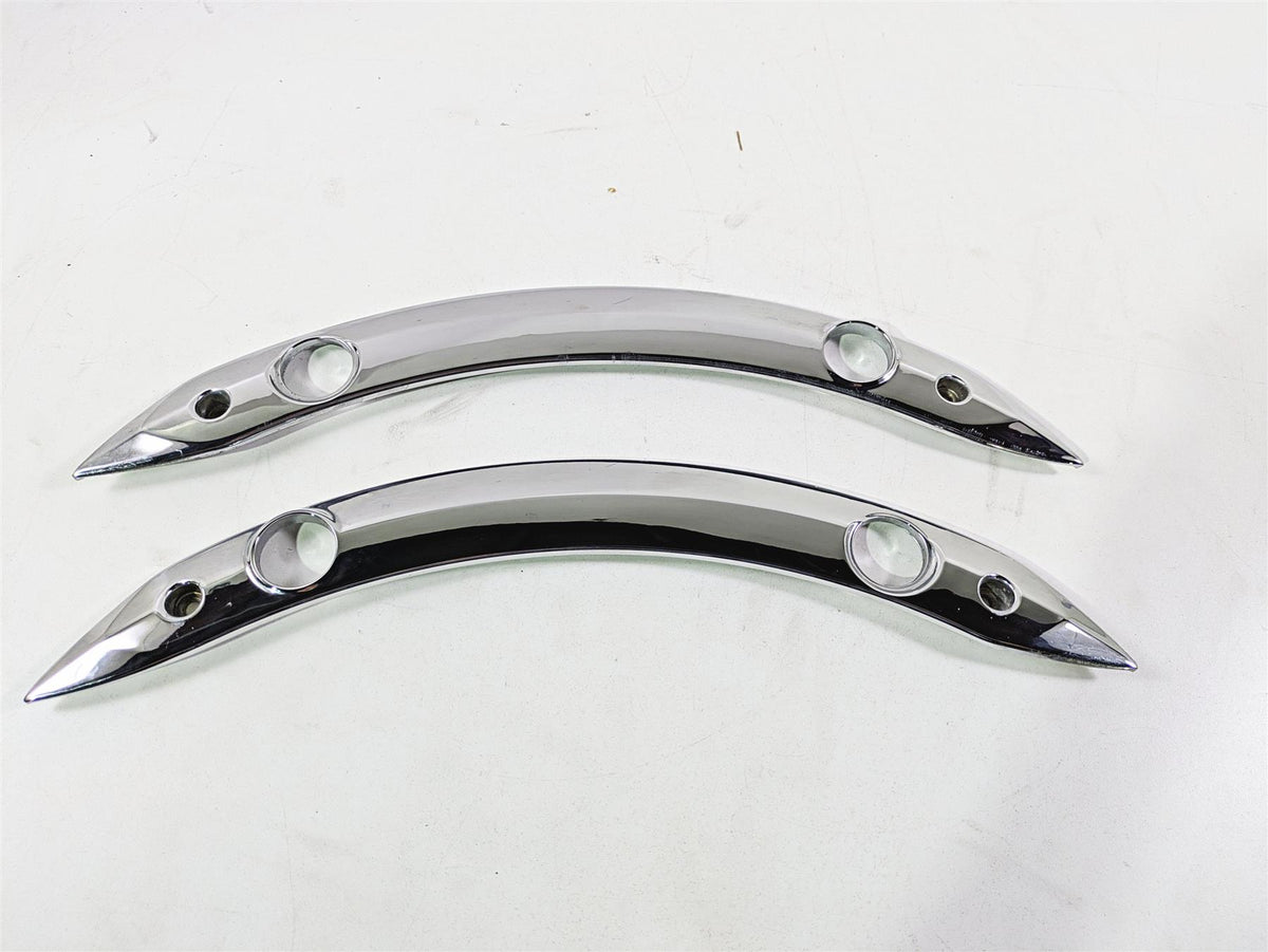 2017 Indian Chieftain Limited Rear Chrome Fender Struts Covers 5139599 5139598 {{ shop.shopifyCountryName }} - Mototech271