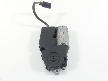 2014 BMW K1600 GTL K48 Nidec Windshield Adjuster Motor 46637724081 {{ shop.shopifyCountryName }} - Mototech271