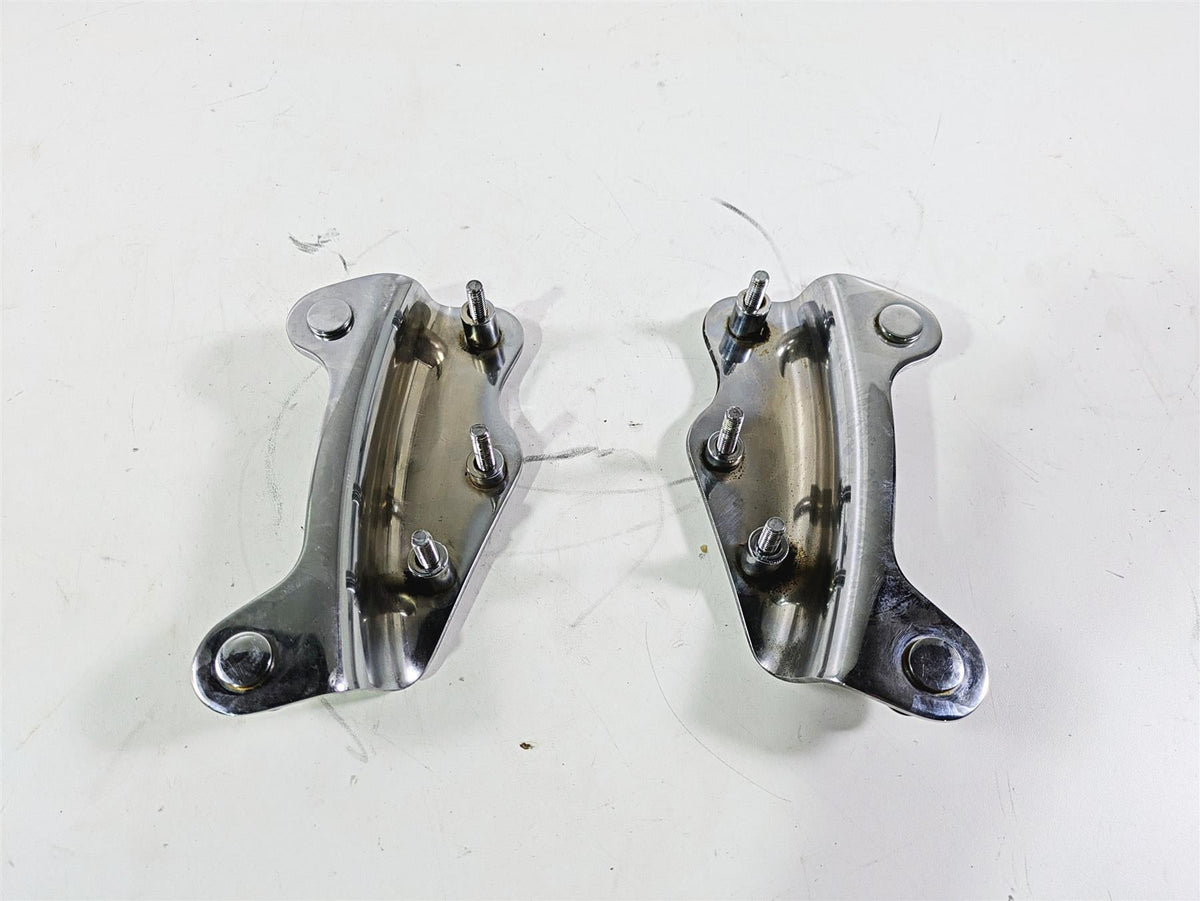 2010 Harley Touring FLHX Street Glide Chrome Quick Release Mount Set 52300353 {{ shop.shopifyCountryName }} - Mototech271