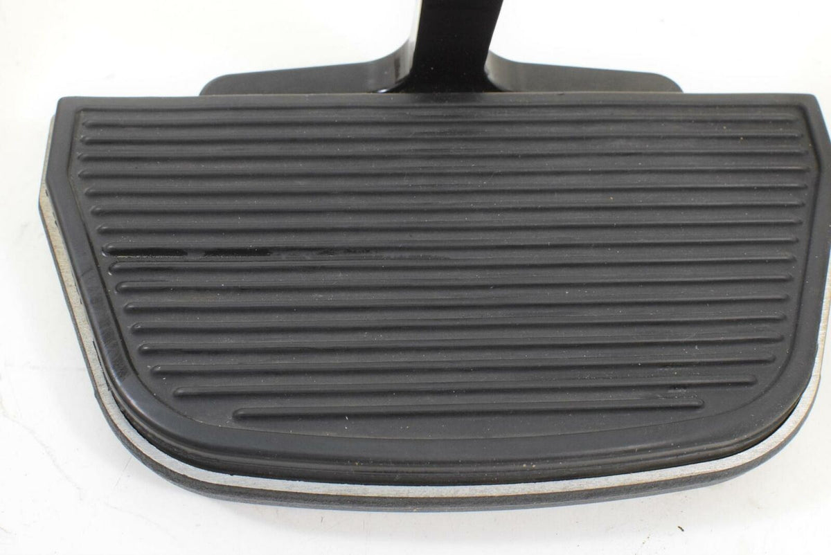 2014 Harley Touring FLHTCU Electra Glide Rear Floorboard Floor Board Set 52719-1 {{ shop.shopifyCountryName }} - Mototech271