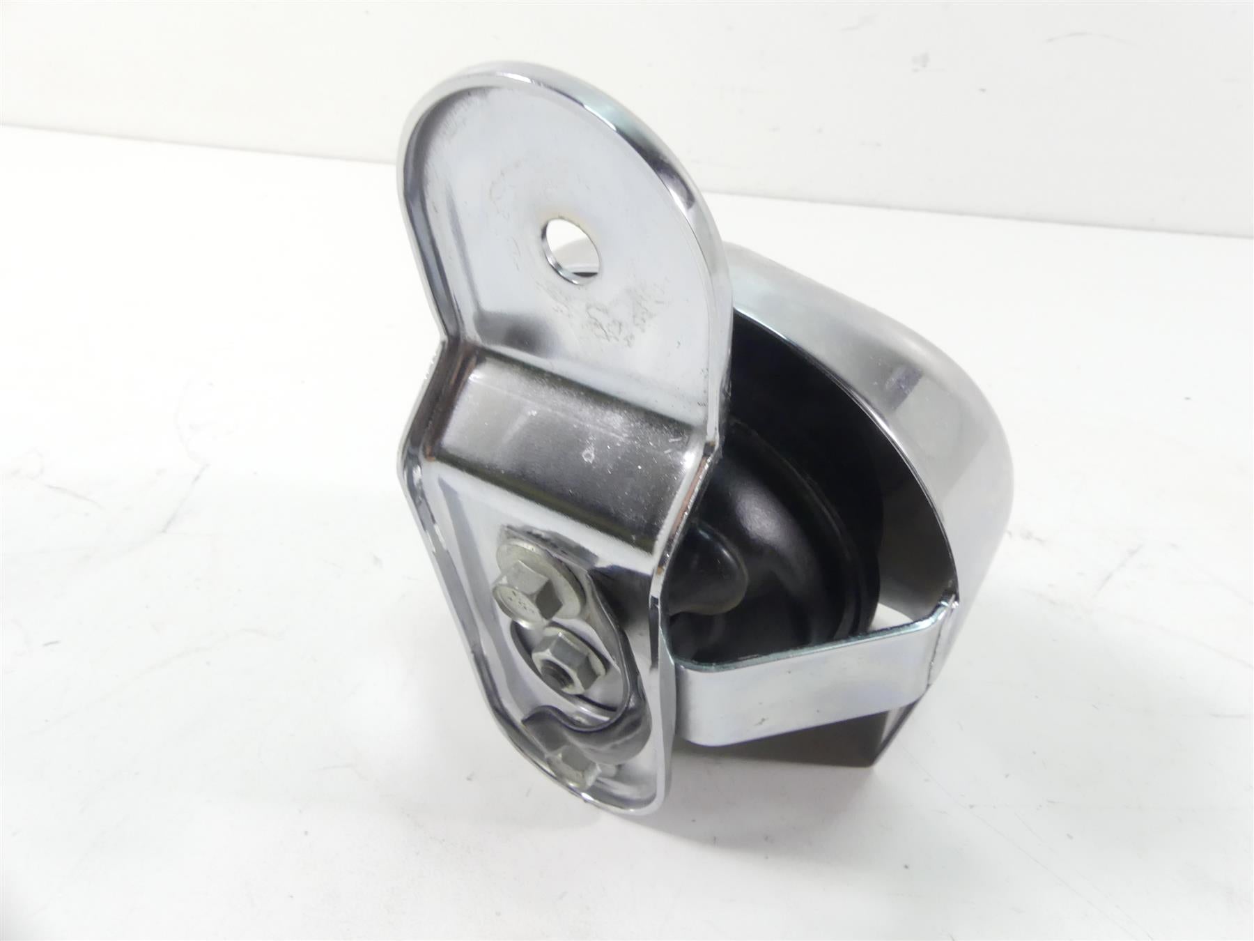 2012 Harley Touring FLHX Street Glide Horn & Chrome Cover 61300478A {{ shop.shopifyCountryName }} - Mototech271