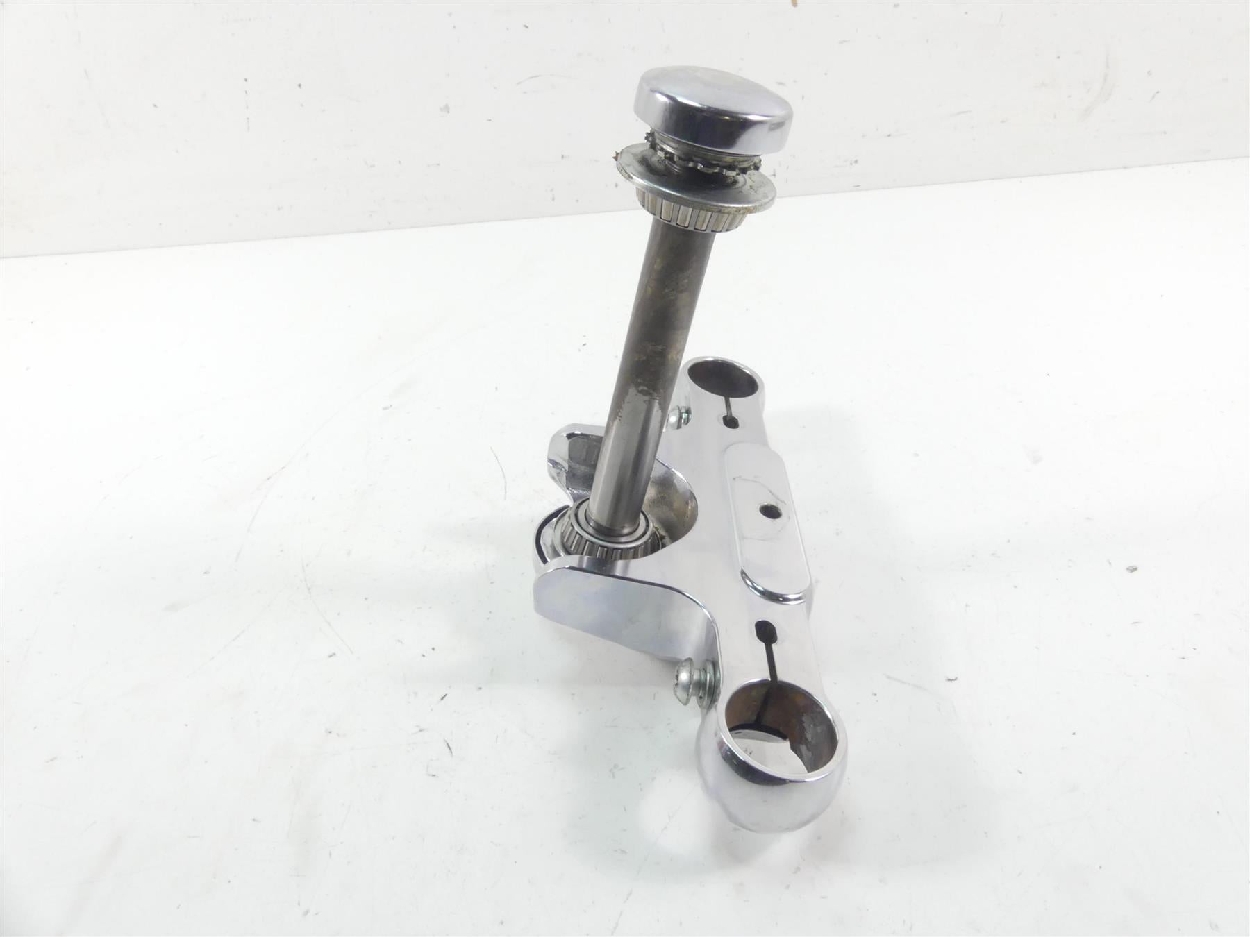 2004 Harley Softail FXSTD SE CVO Deuce Lower Chrome Triple Tree 41mm 45475-00A {{ shop.shopifyCountryName }} - Mototech271