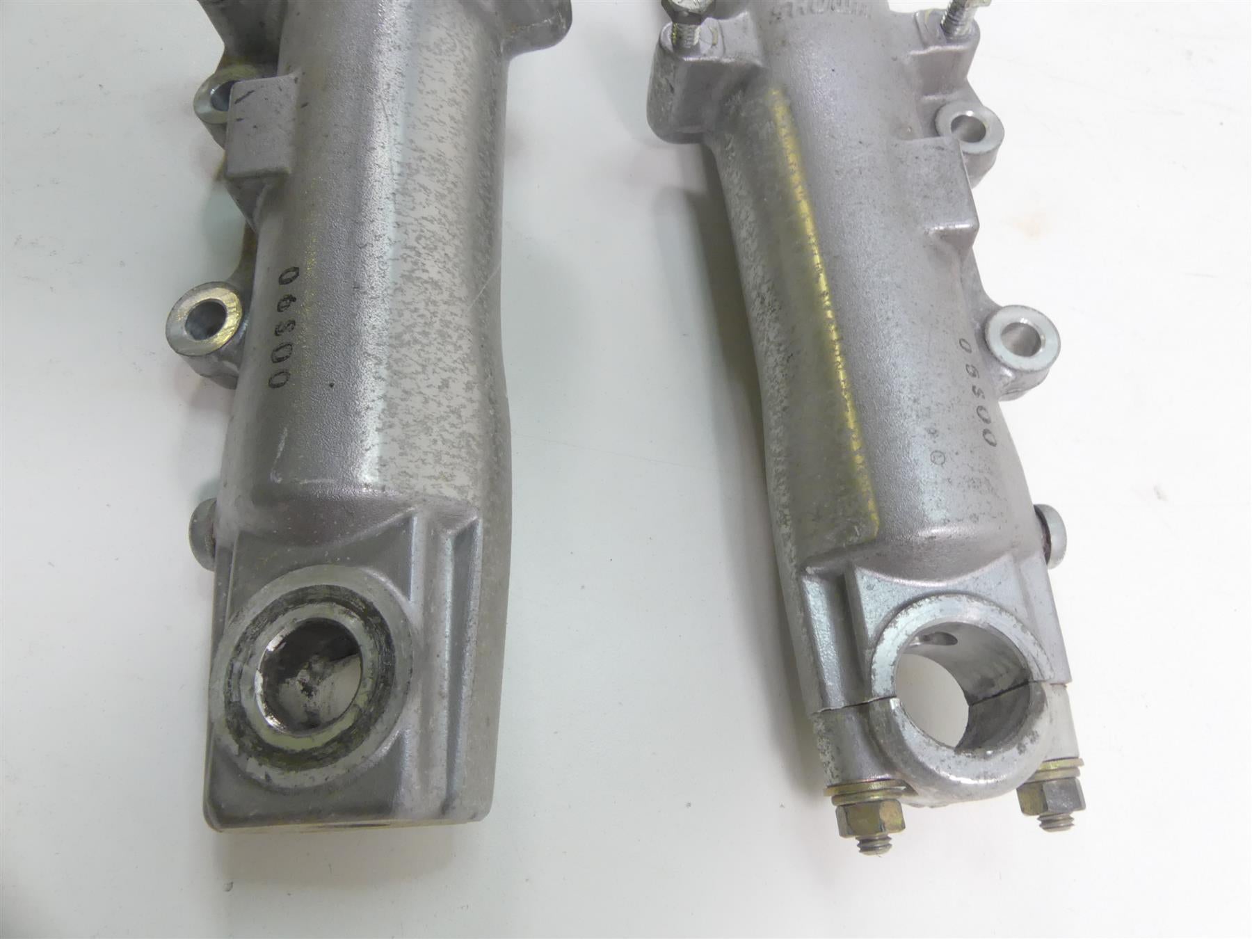 2001 Harley Touring FLHRCI Road King Straight Front Fork Leg Set - 41mm 46495-00 {{ shop.shopifyCountryName }} - Mototech271