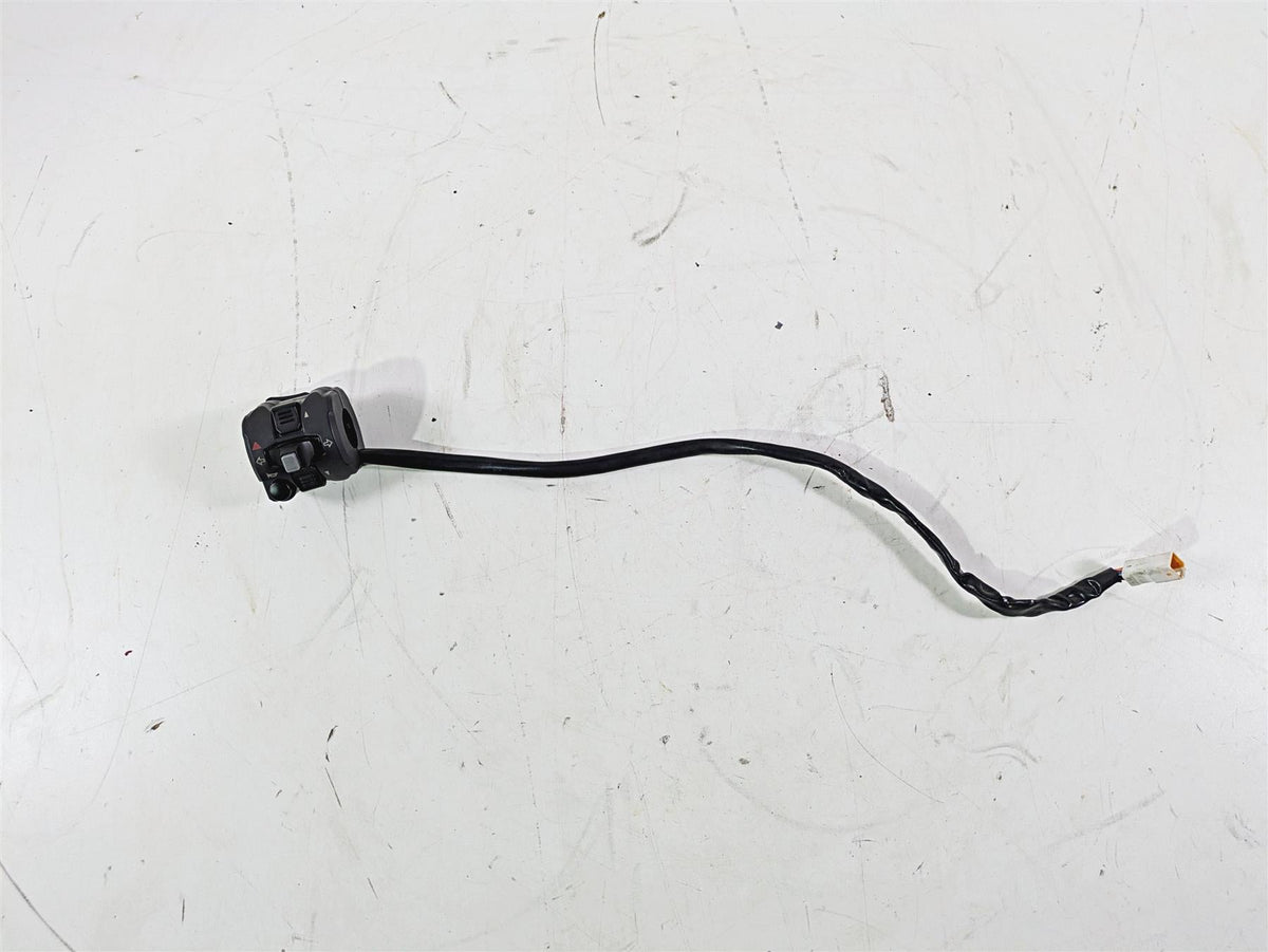 2018 Ducati Hypermotard 939 SP Left Hand Light Control Switch 65110142A {{ shop.shopifyCountryName }} - Mototech271
