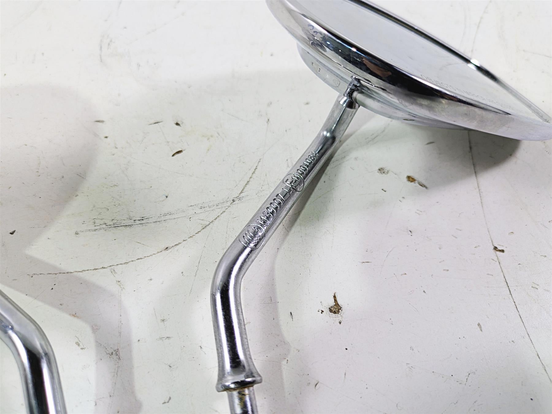 2016 Harley Touring FLTRX Road Glide Rear View Chrome Mirror Set 91910-03B {{ shop.shopifyCountryName }} - Mototech271